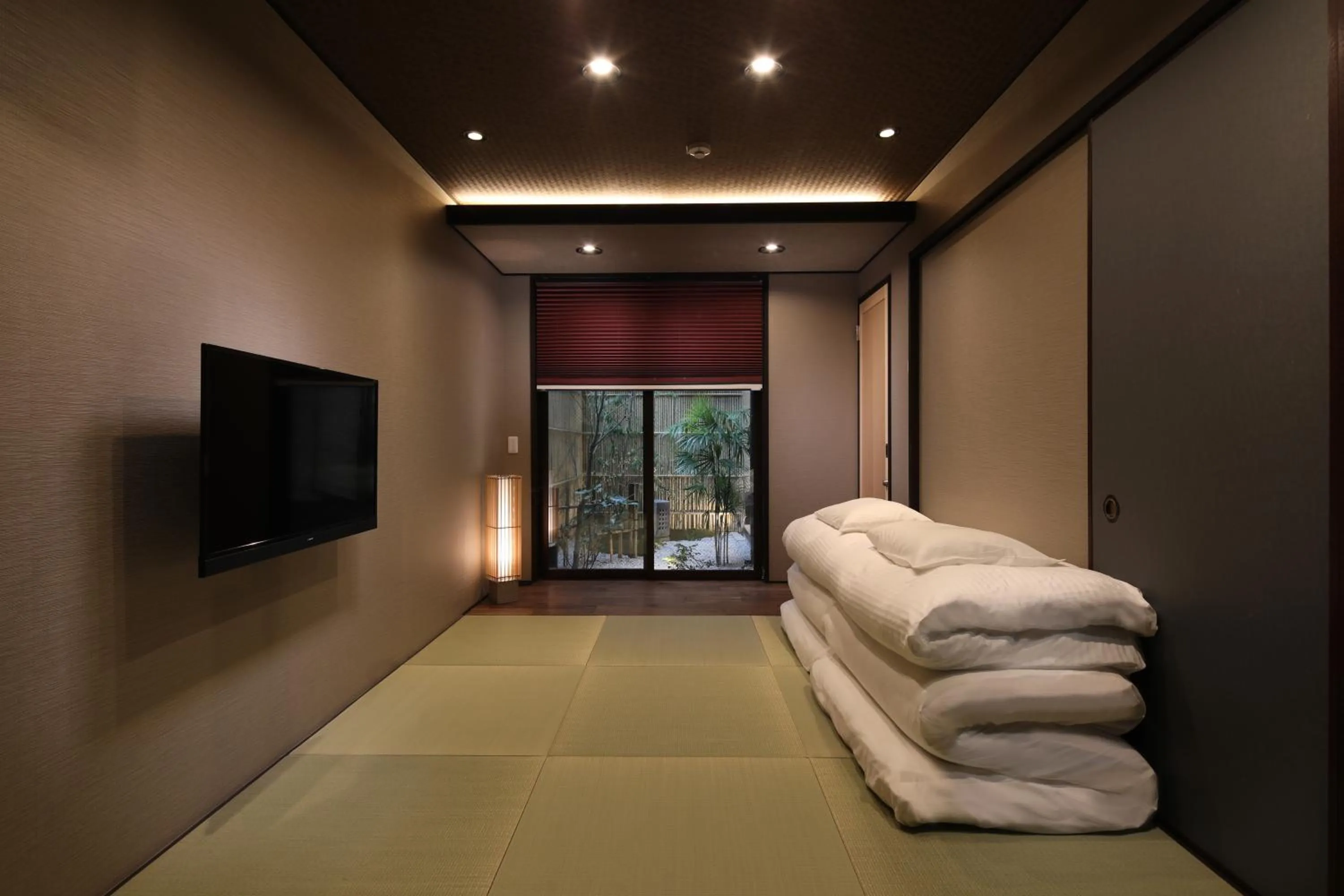 Living room, Bed in Kanade Kyoto-Hachijoguchi