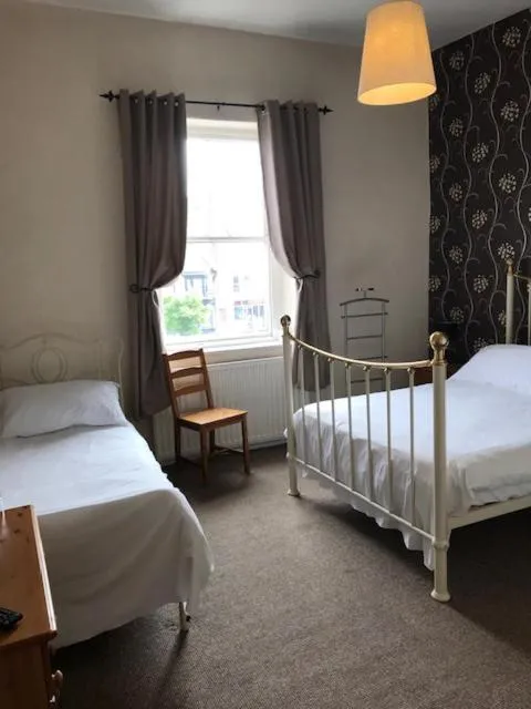 Bedroom, Bed in Coach and Horses