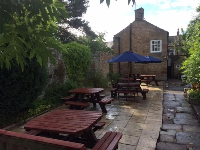 Patio in Coach and Horses