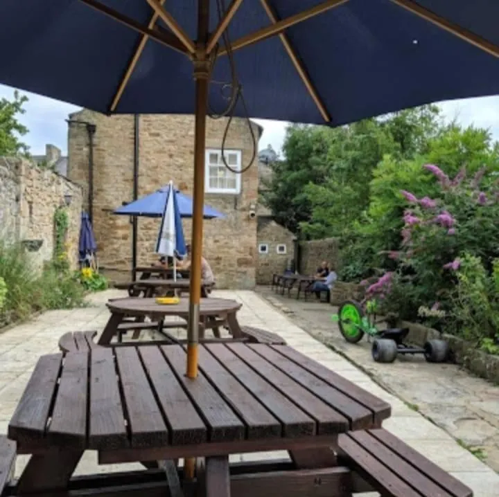 Patio in Coach and Horses