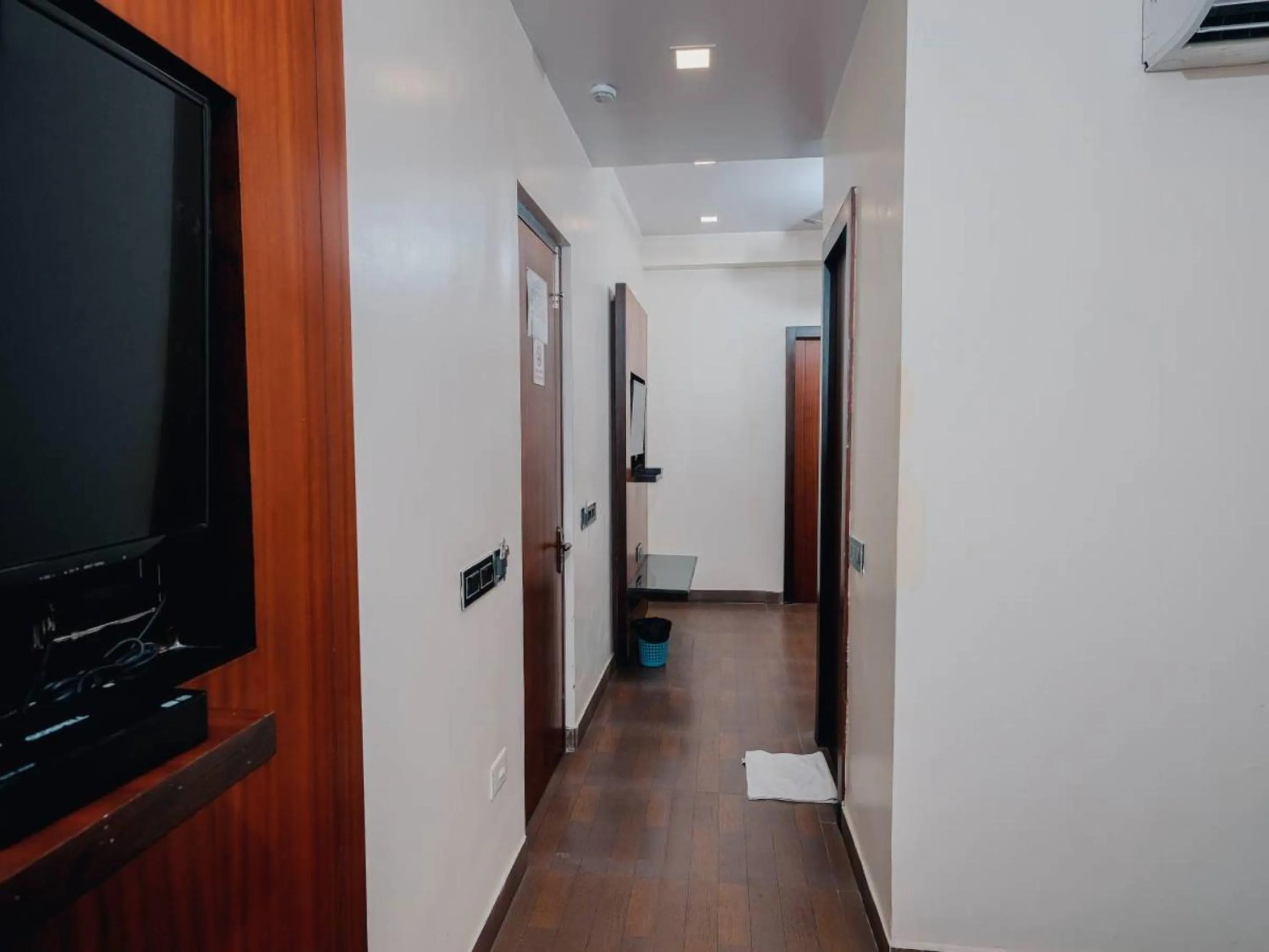 TV and multimedia in Aparupa Ambience