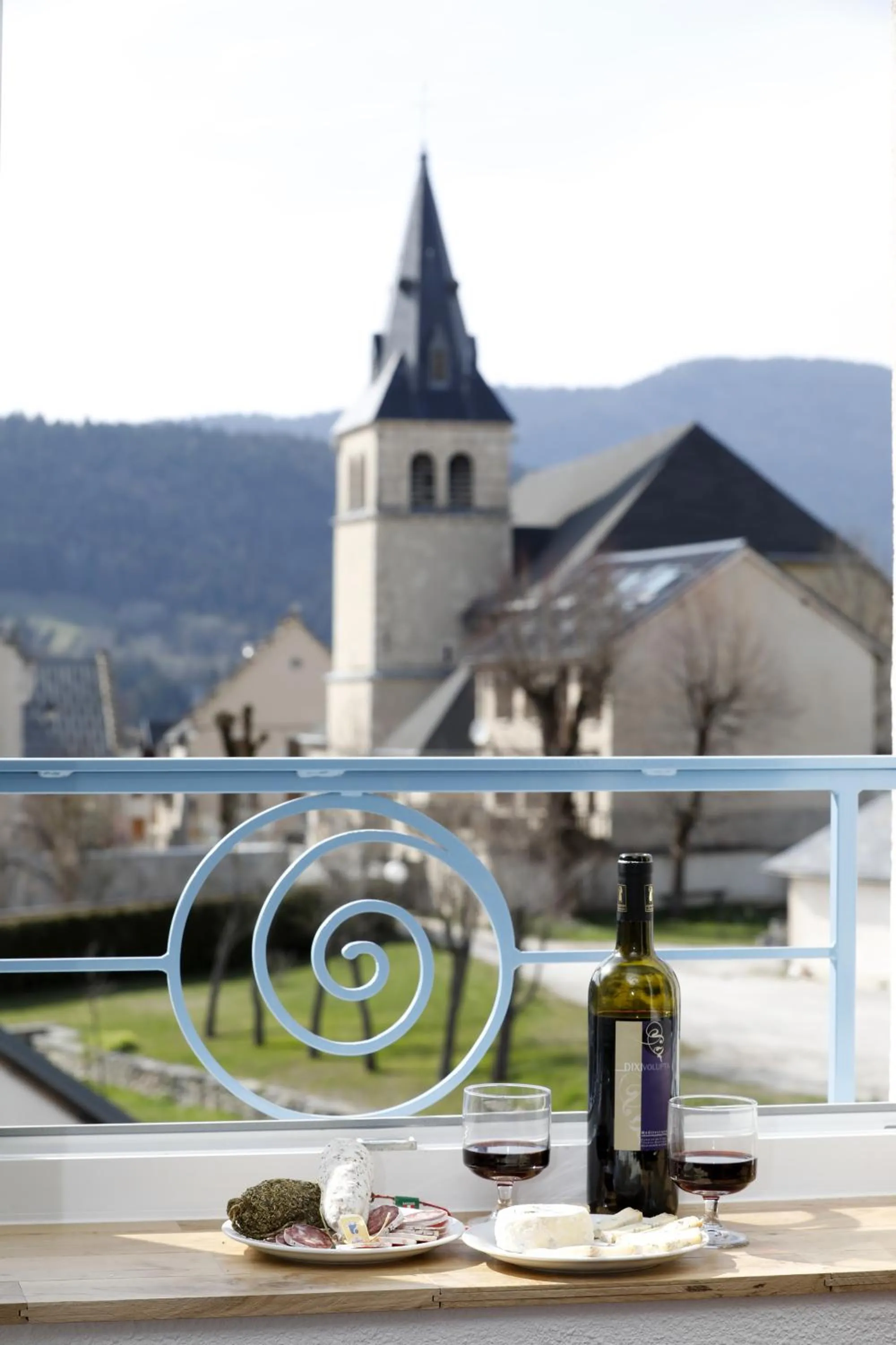 Garden view in RESIDENCE LE SPLENDID