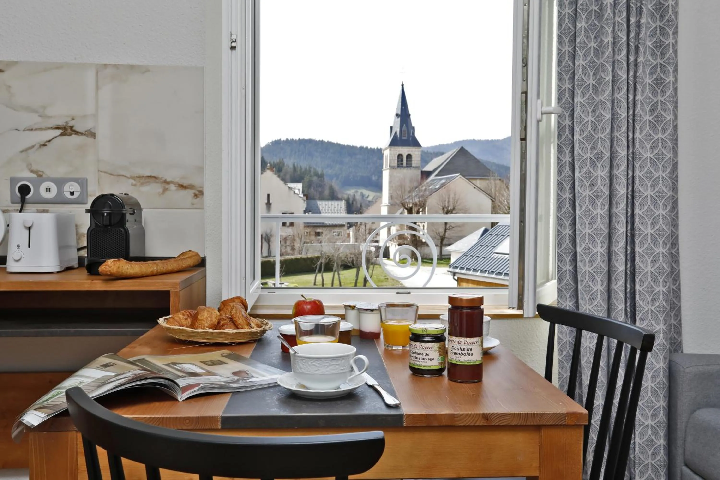 City view in RESIDENCE LE SPLENDID