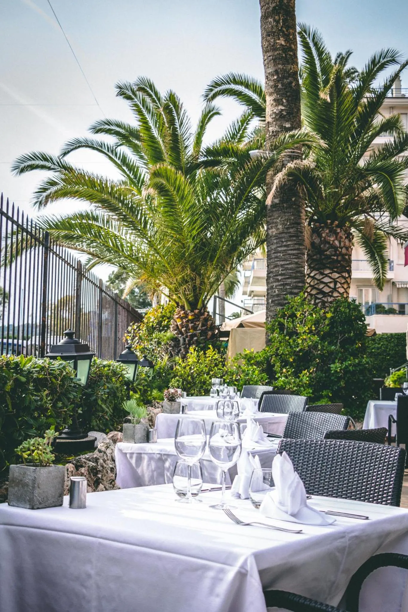 Restaurant/places to eat in Best Western Premier Hotel Prince de Galles