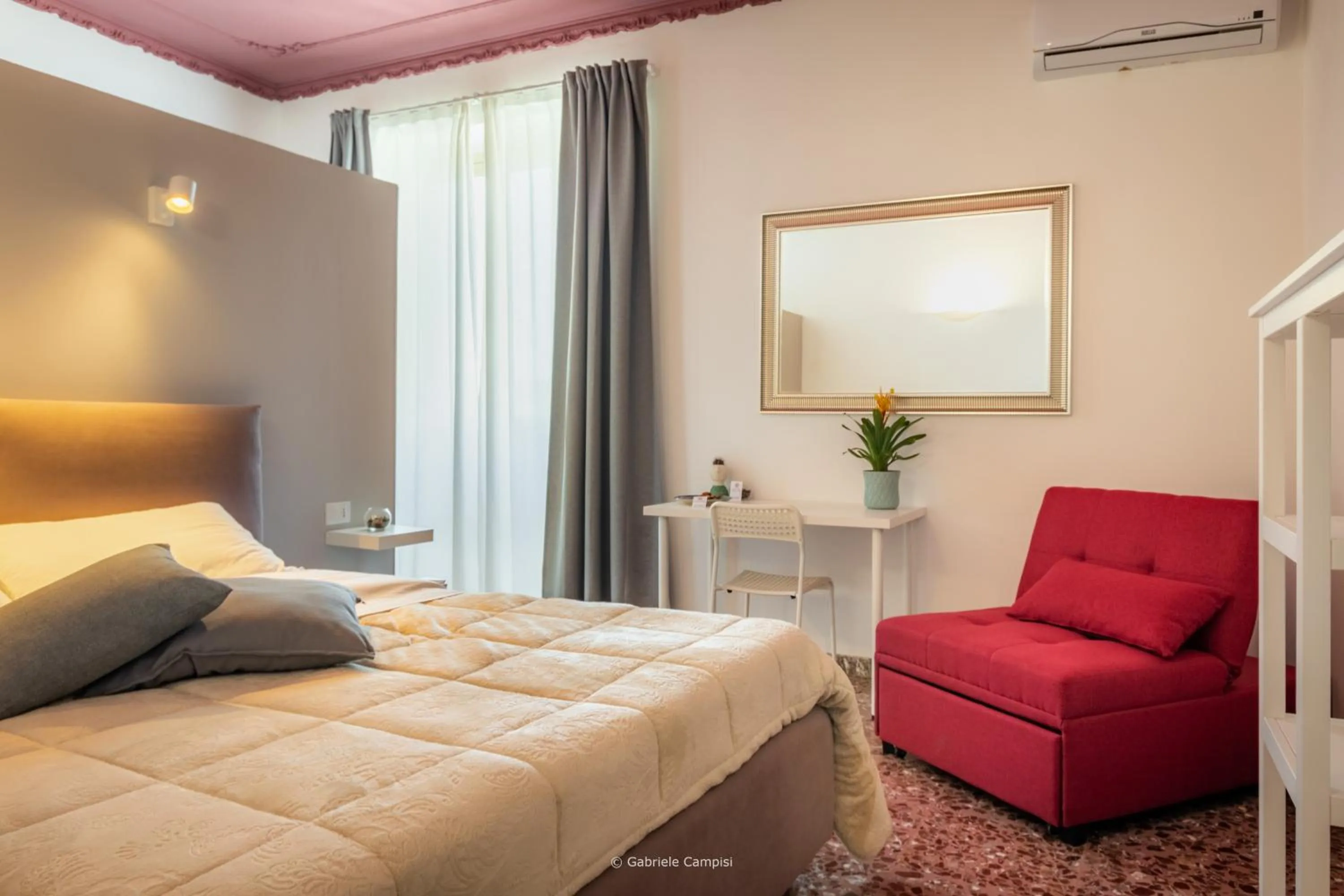 Bedroom in Bella Vista Rooms