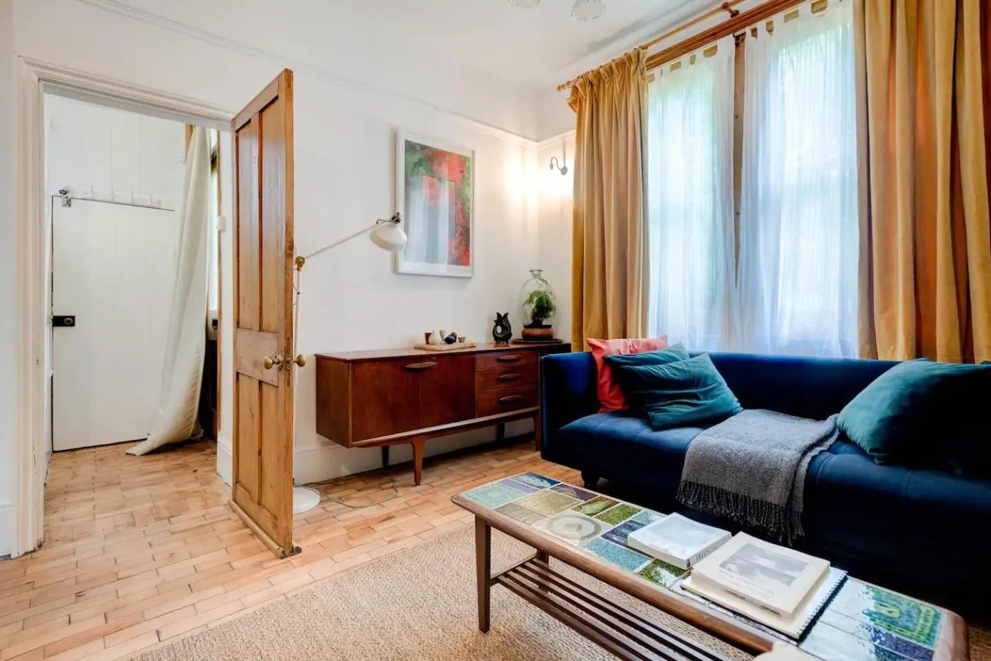 Living room in The Writers Retreat- Hastings