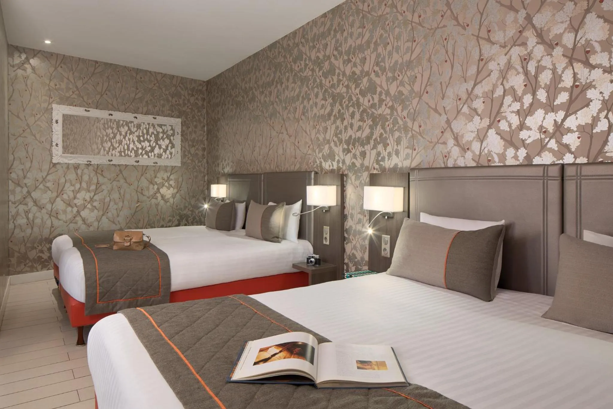 Bedroom, Bed in Timhotel Invalides Eiffel