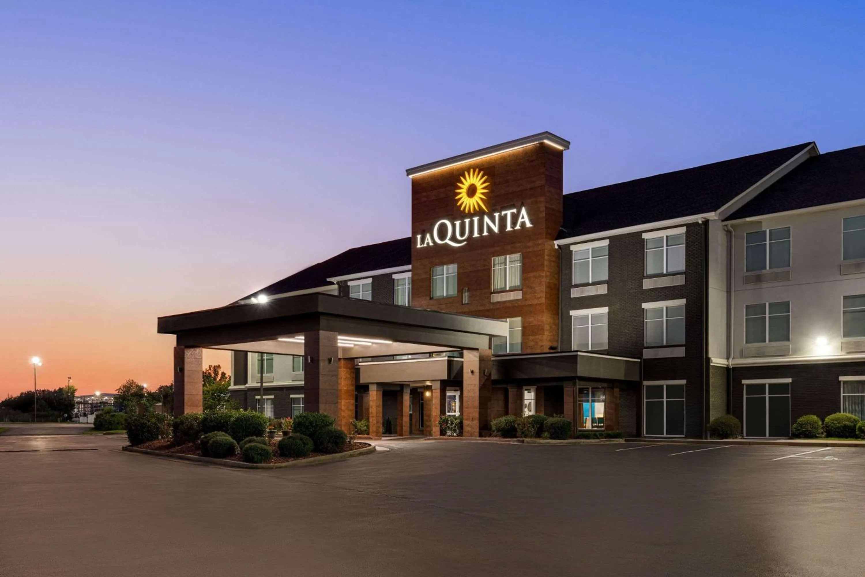 Property building in La Quinta by Wyndham Oxford - Anniston