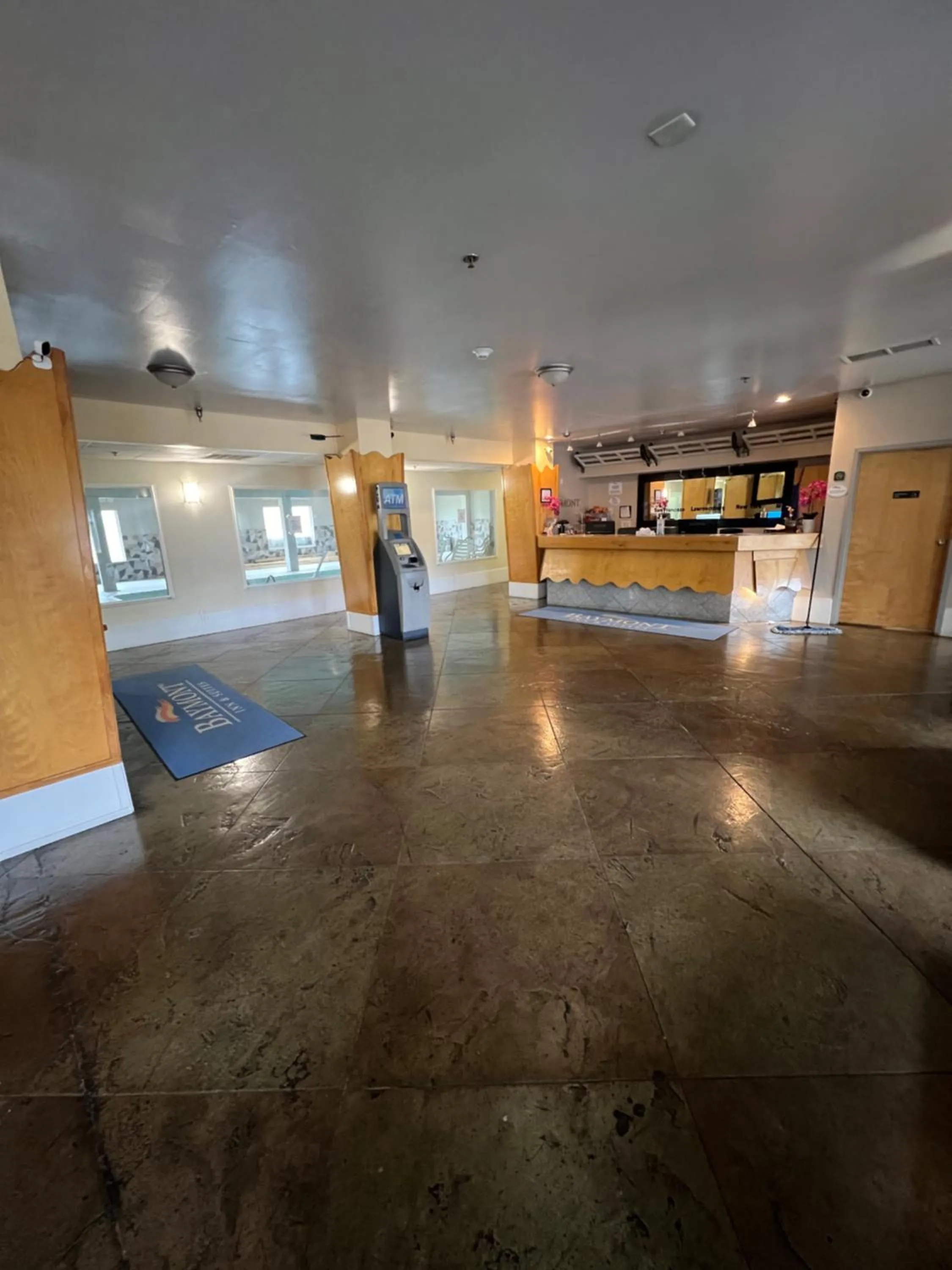 Lobby or reception in Baymont by Wyndham Lawrenceburg