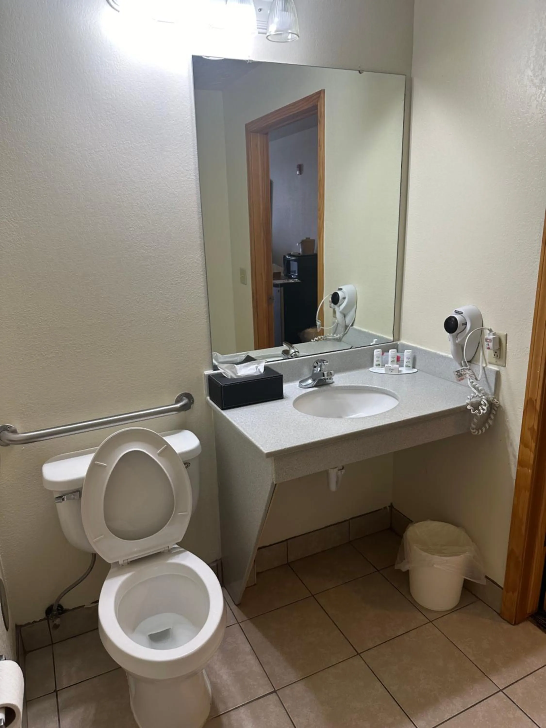 Toilet in Baymont by Wyndham Lawrenceburg