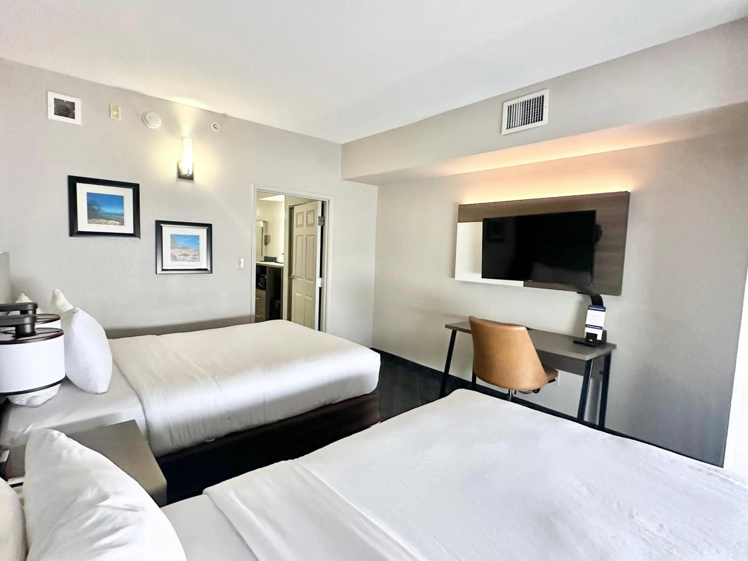 Bedroom, Bed in Comfort Inn & Suites Calhoun South