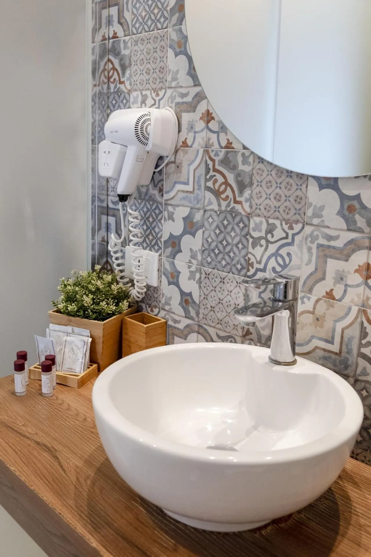 Bathroom in Domus Monasteire