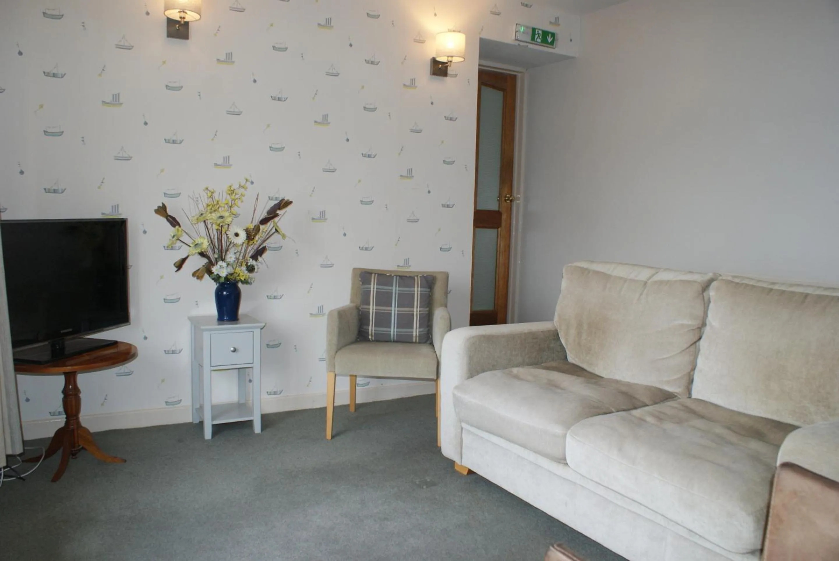 Living room in Ferry House Inn