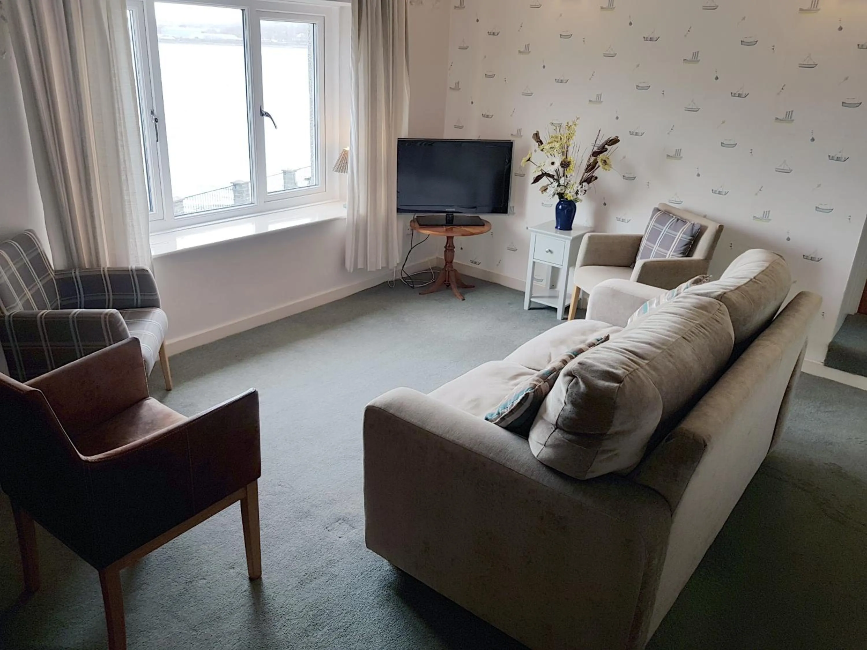 Living room in Ferry House Inn