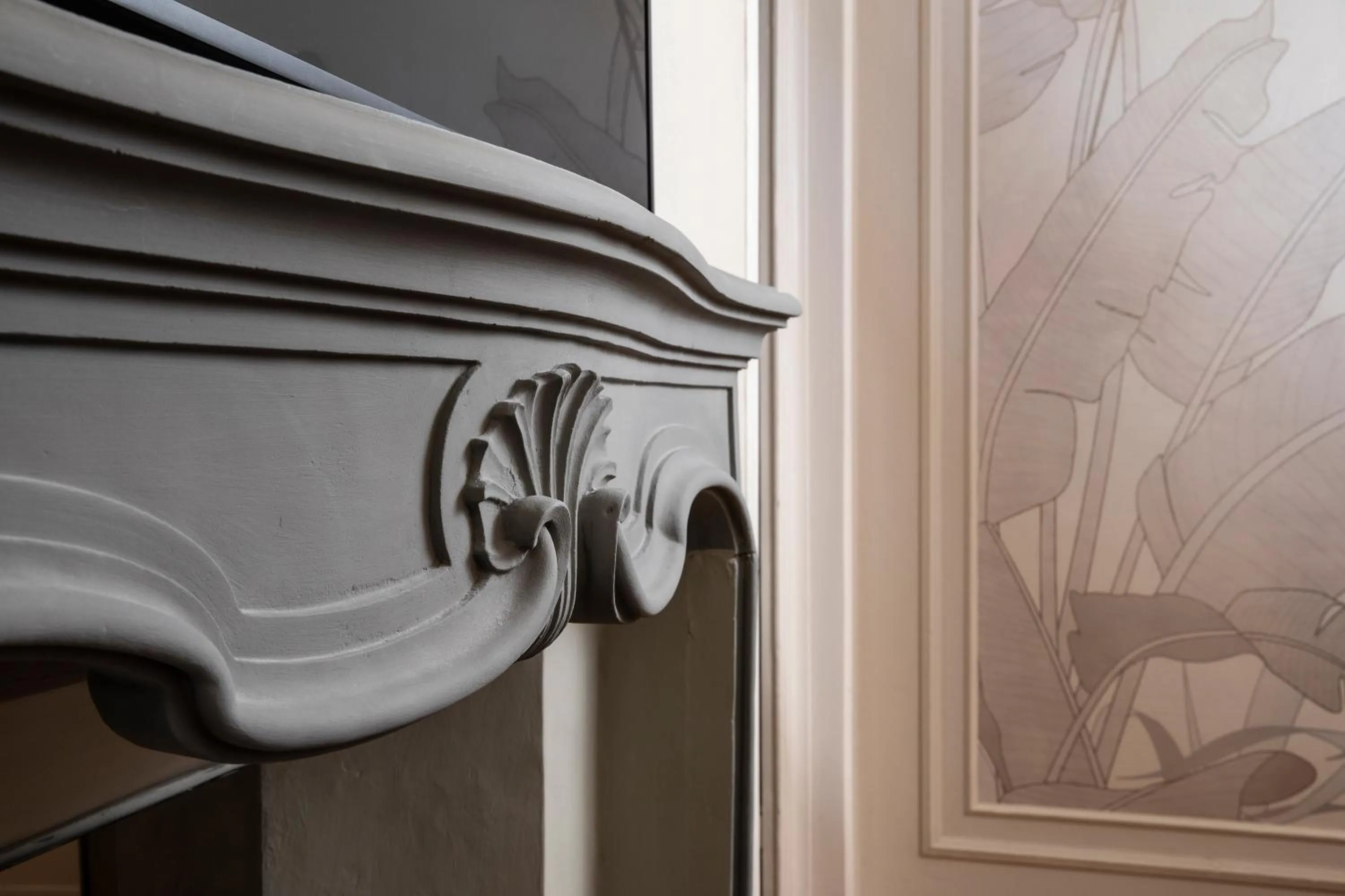 Decorative detail in Ricasoli Garden Relais