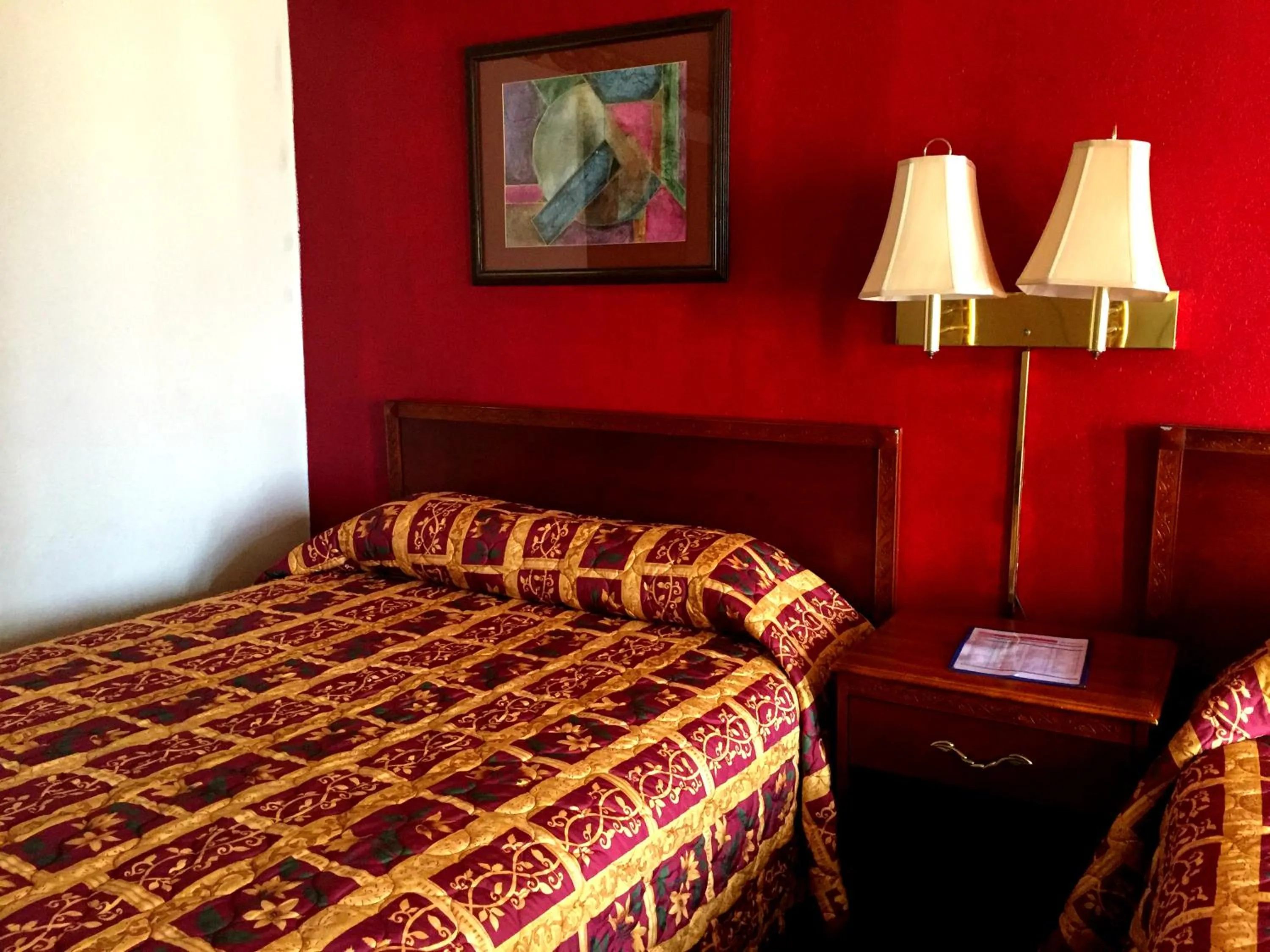 Crown Inn Grand Prairie