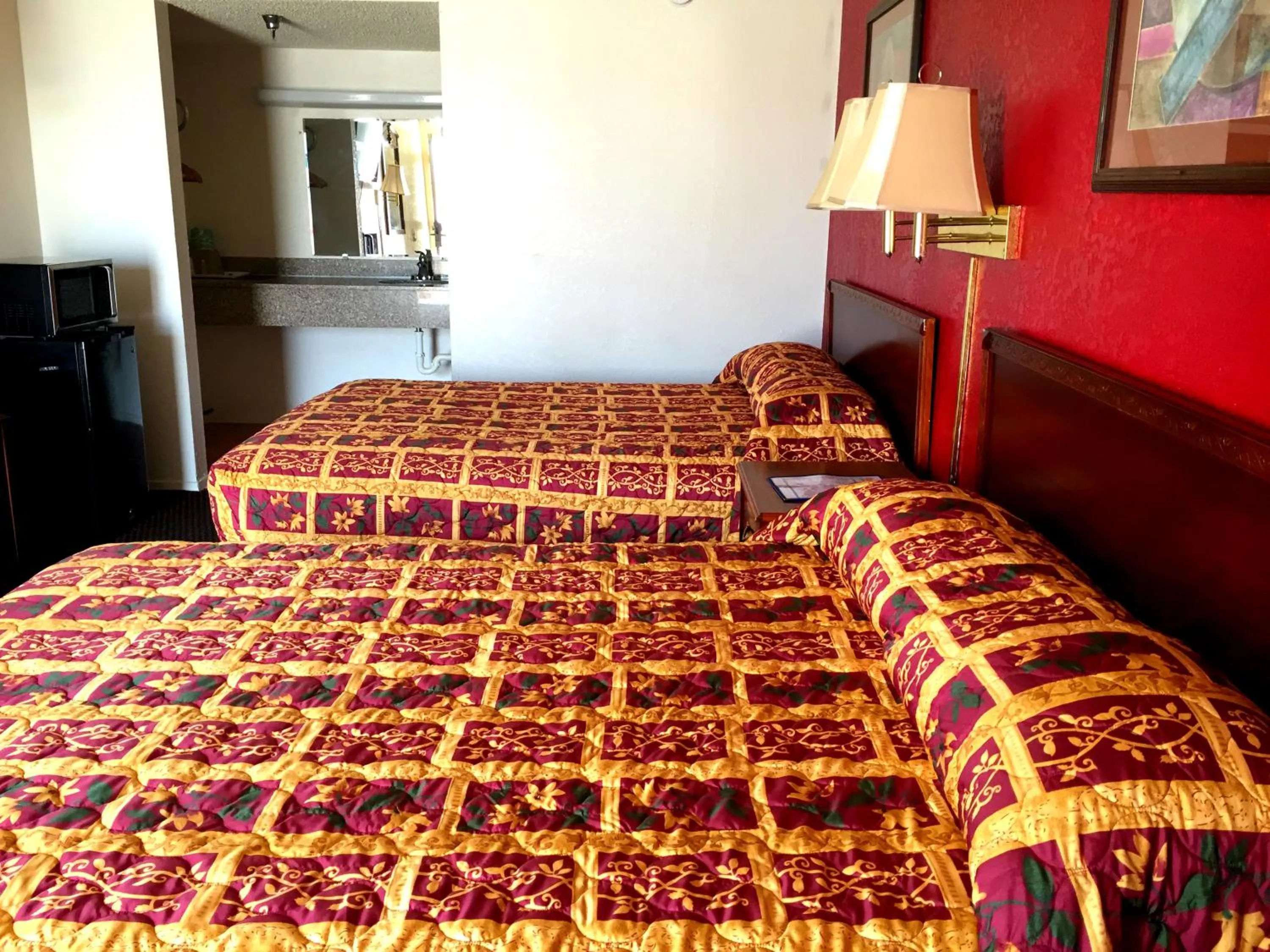 Crown Inn Grand Prairie