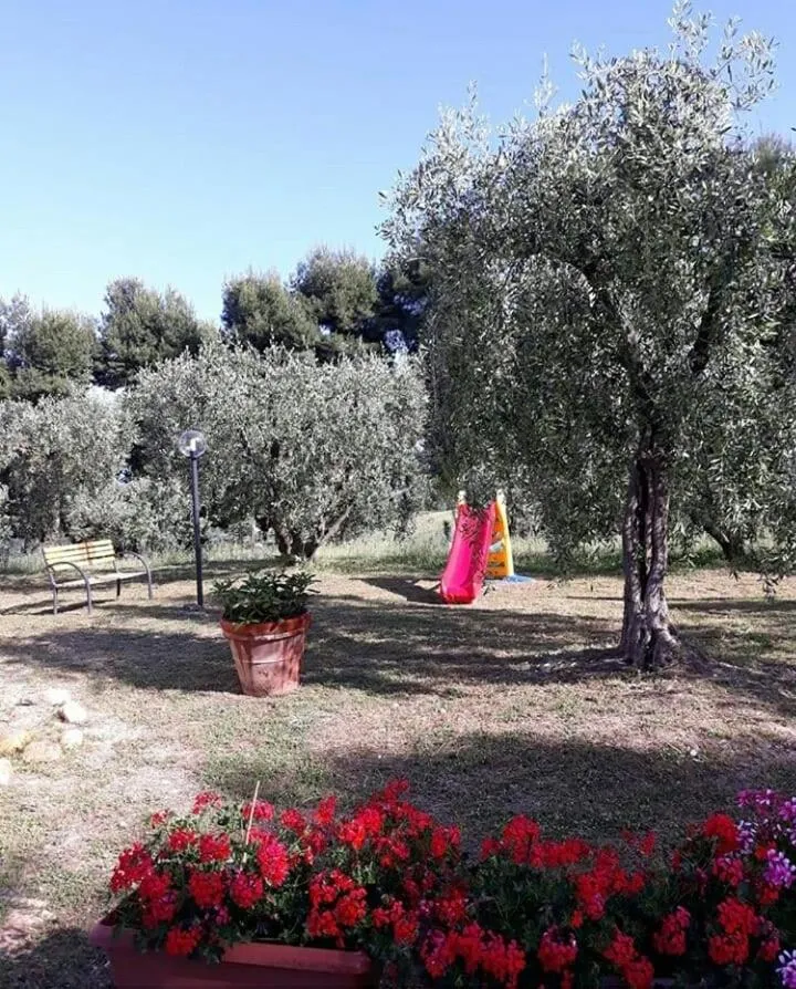 People in La Collina sul Mare