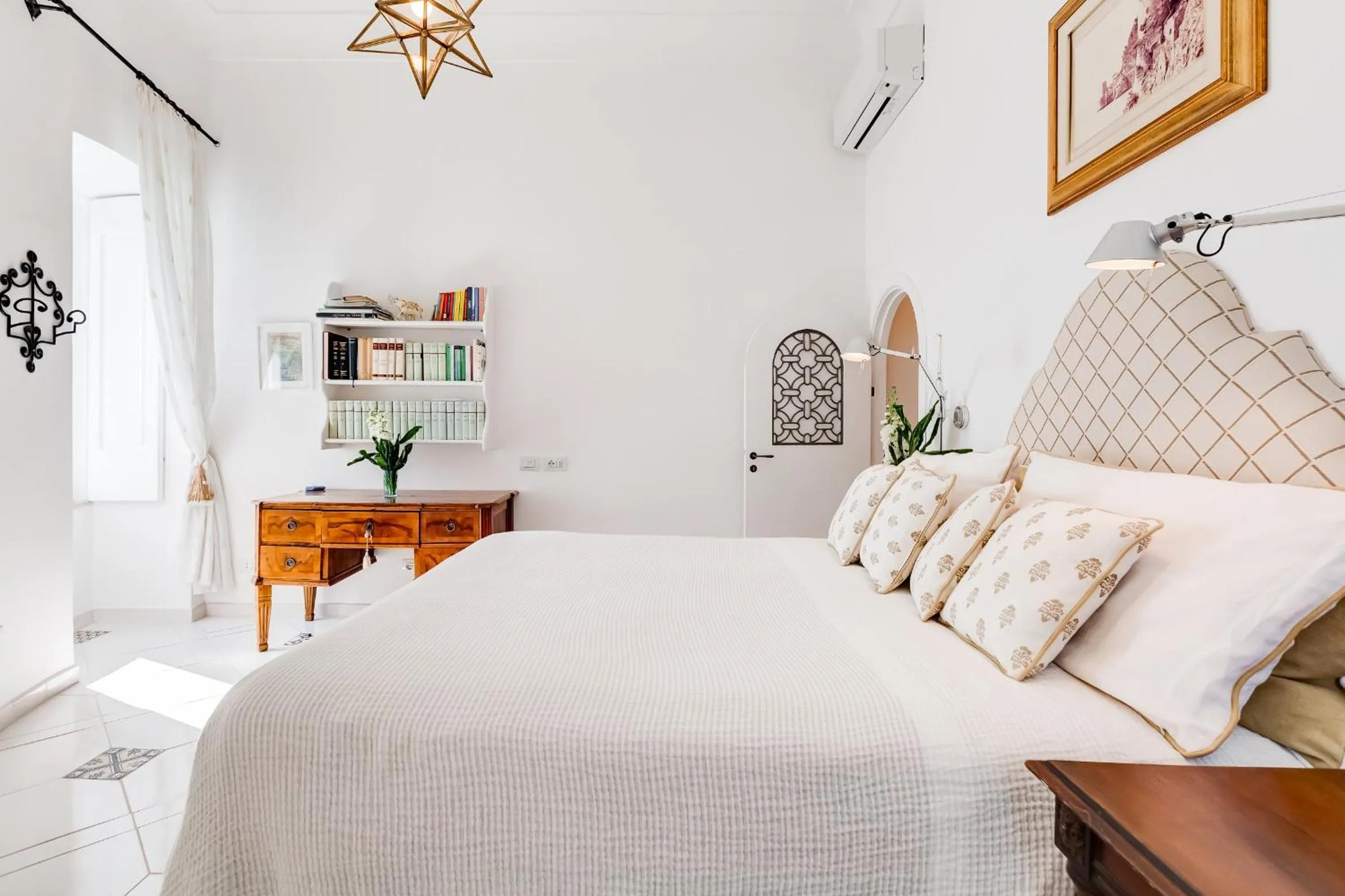 Photo of the whole room, Bed in Torre Silja