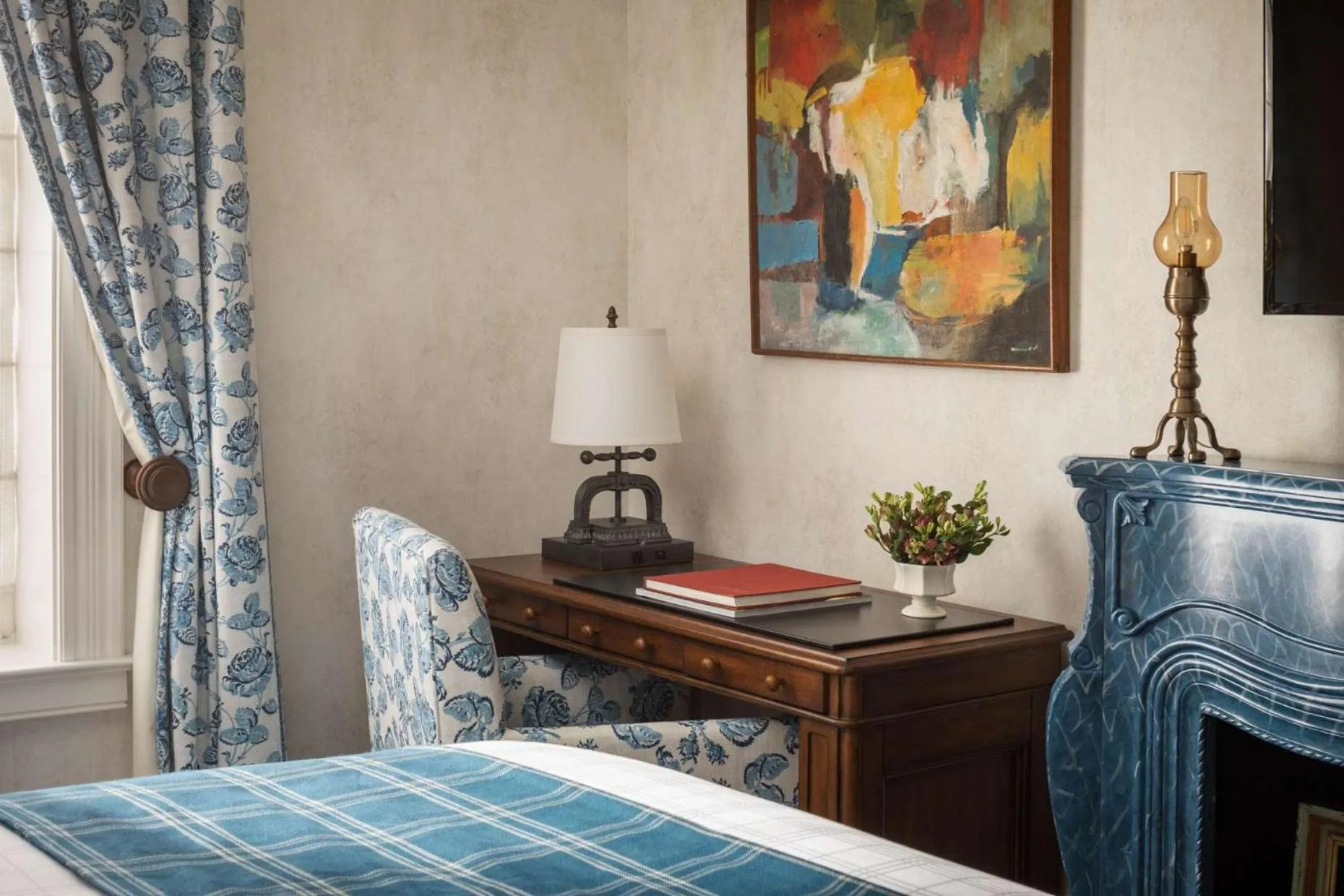 Bedroom, Bed in Graduate by Hilton New Haven