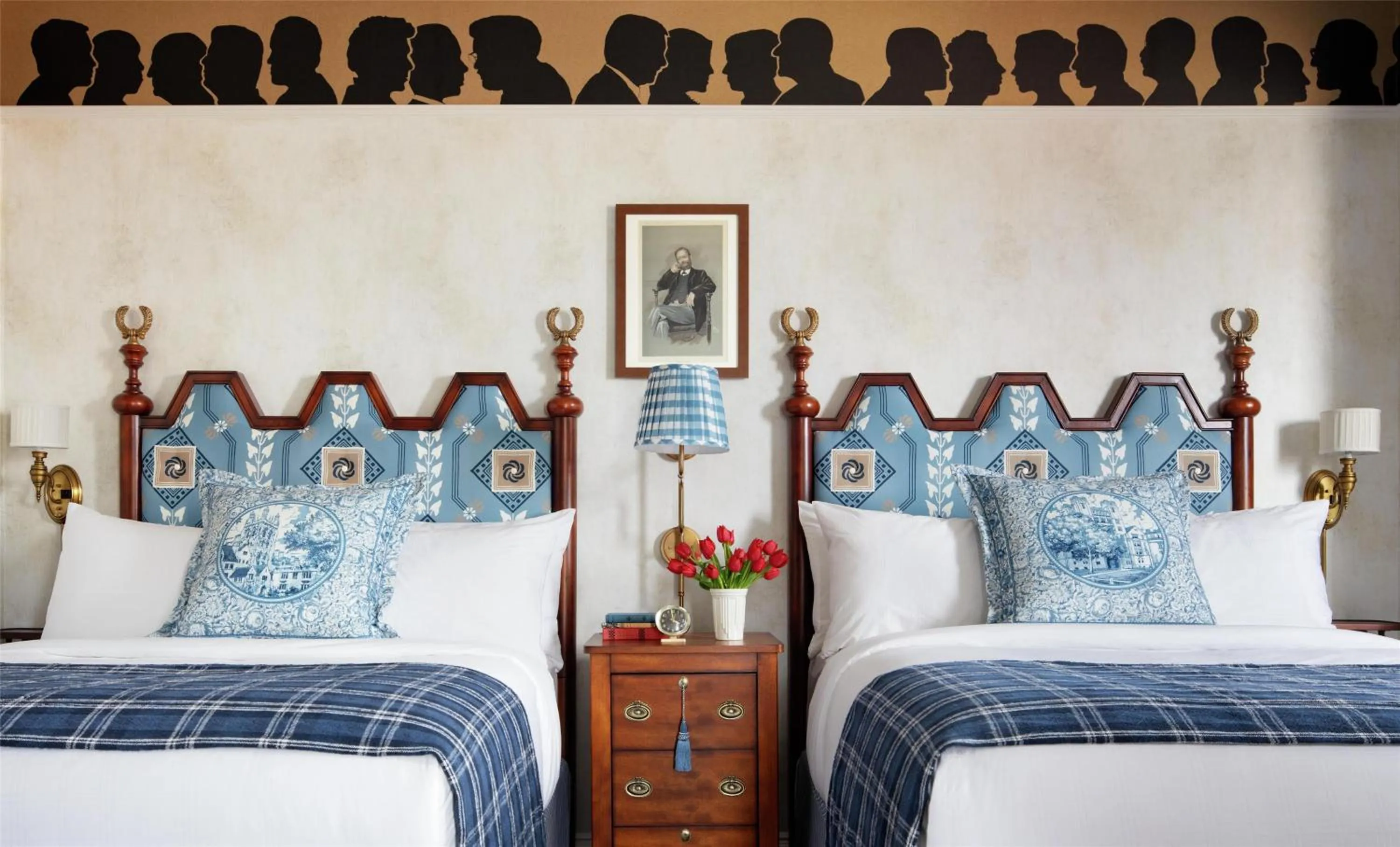 Bed in Graduate by Hilton New Haven