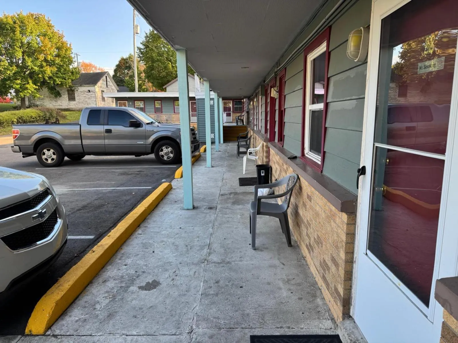 Parking in Economy Inn Cadillac MI by Hotel O