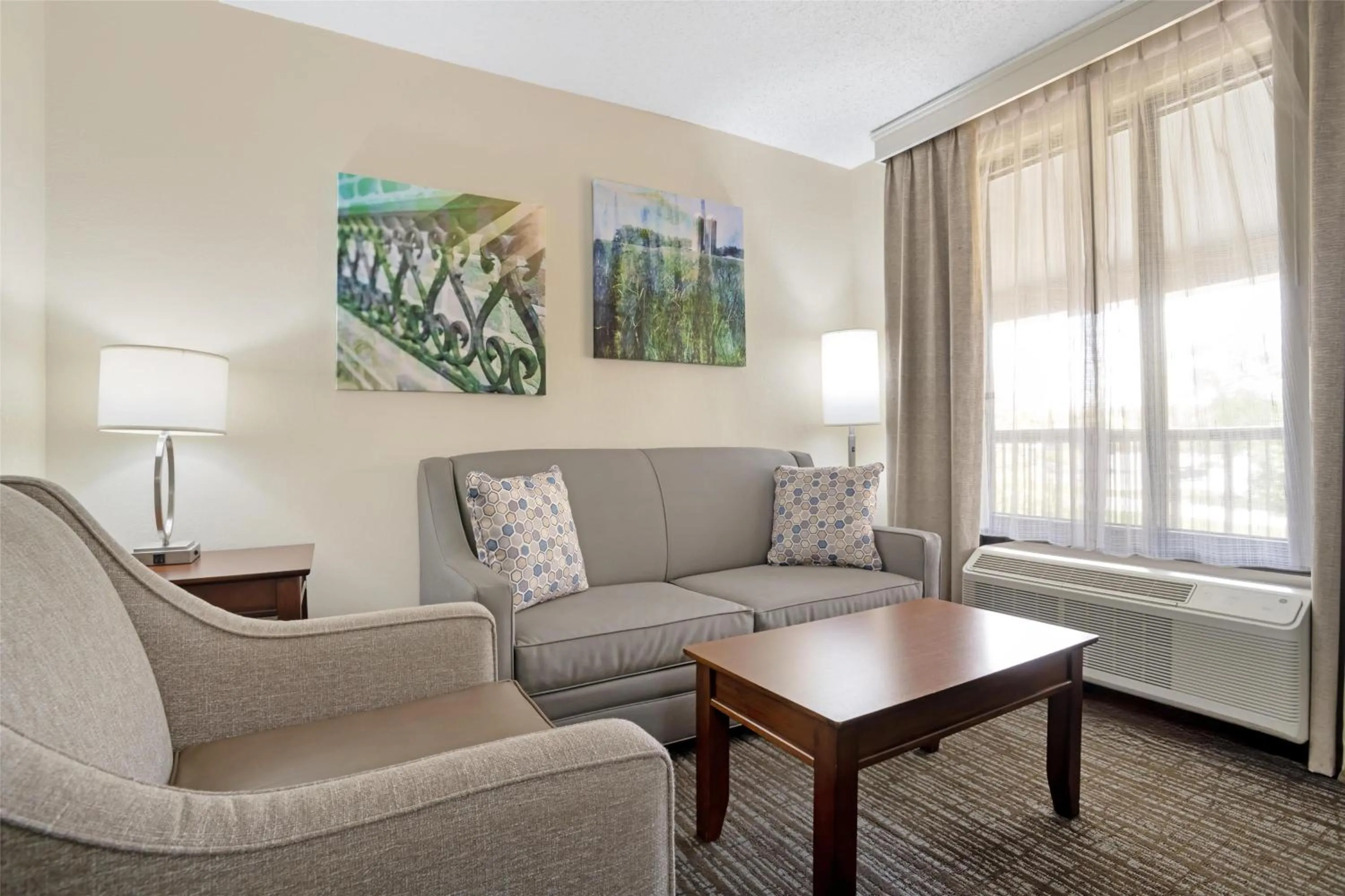 Bedroom in Best Western Inn & Suites Monroe