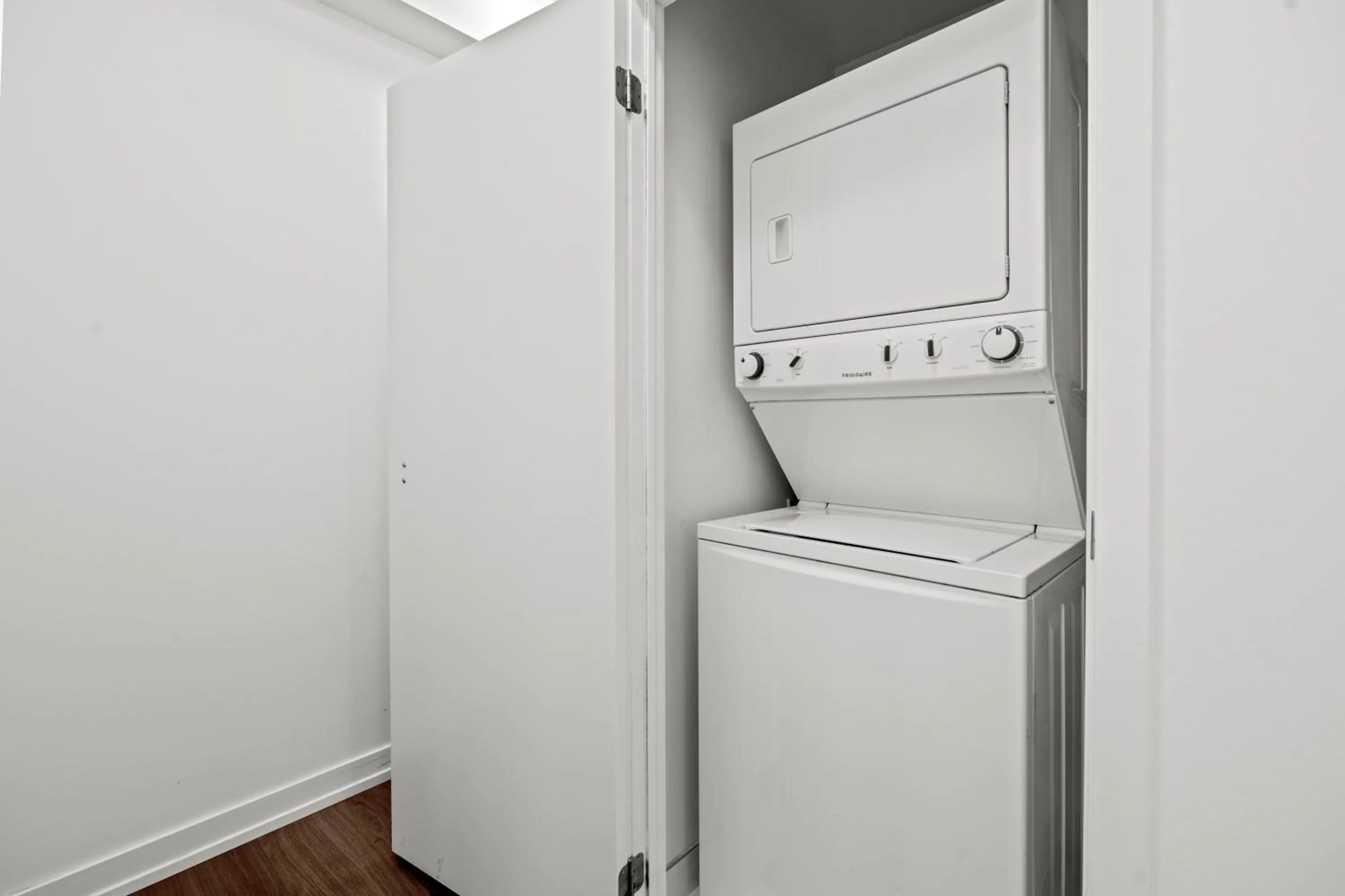 washing machine in Modern Lillian St Apartments by GLOBALSTAY