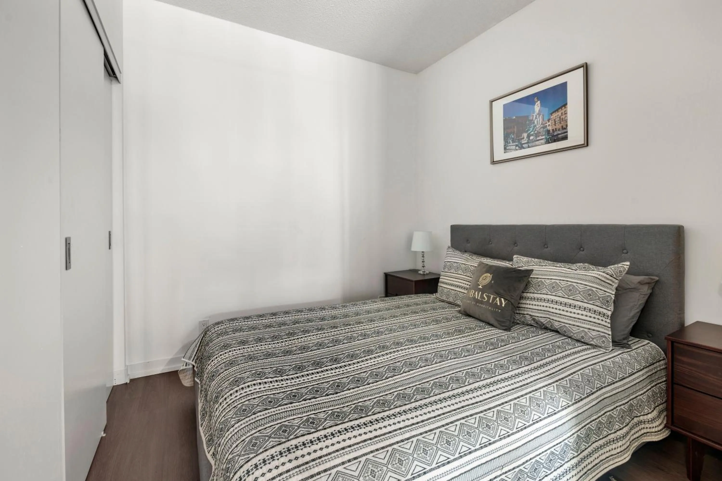 Bed in Modern Lillian St Apartments by GLOBALSTAY