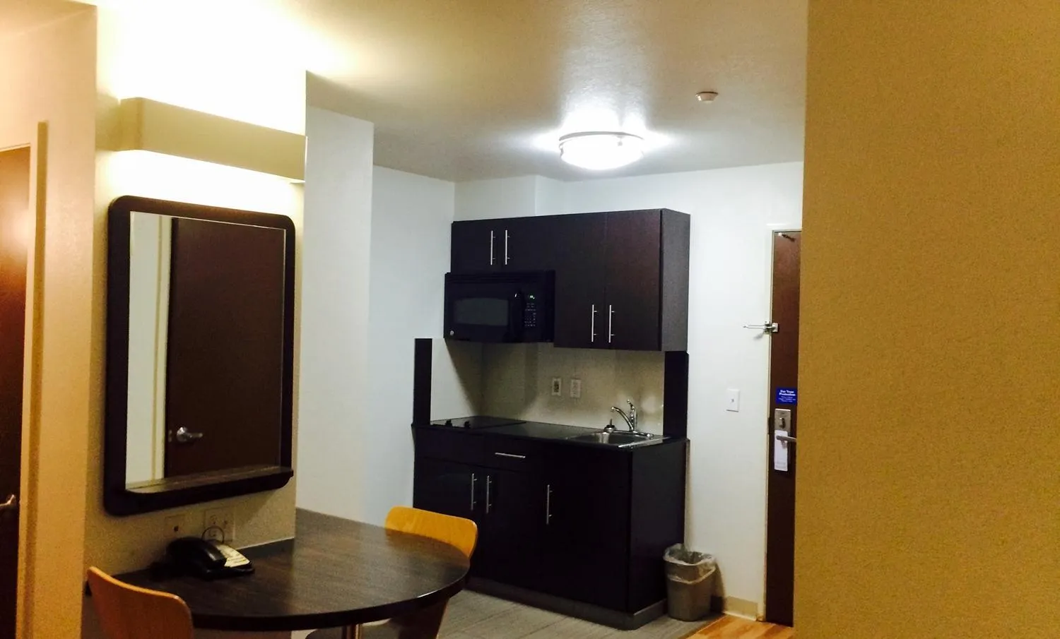 Kitchen or kitchenette in Studio 6-Orange, TX