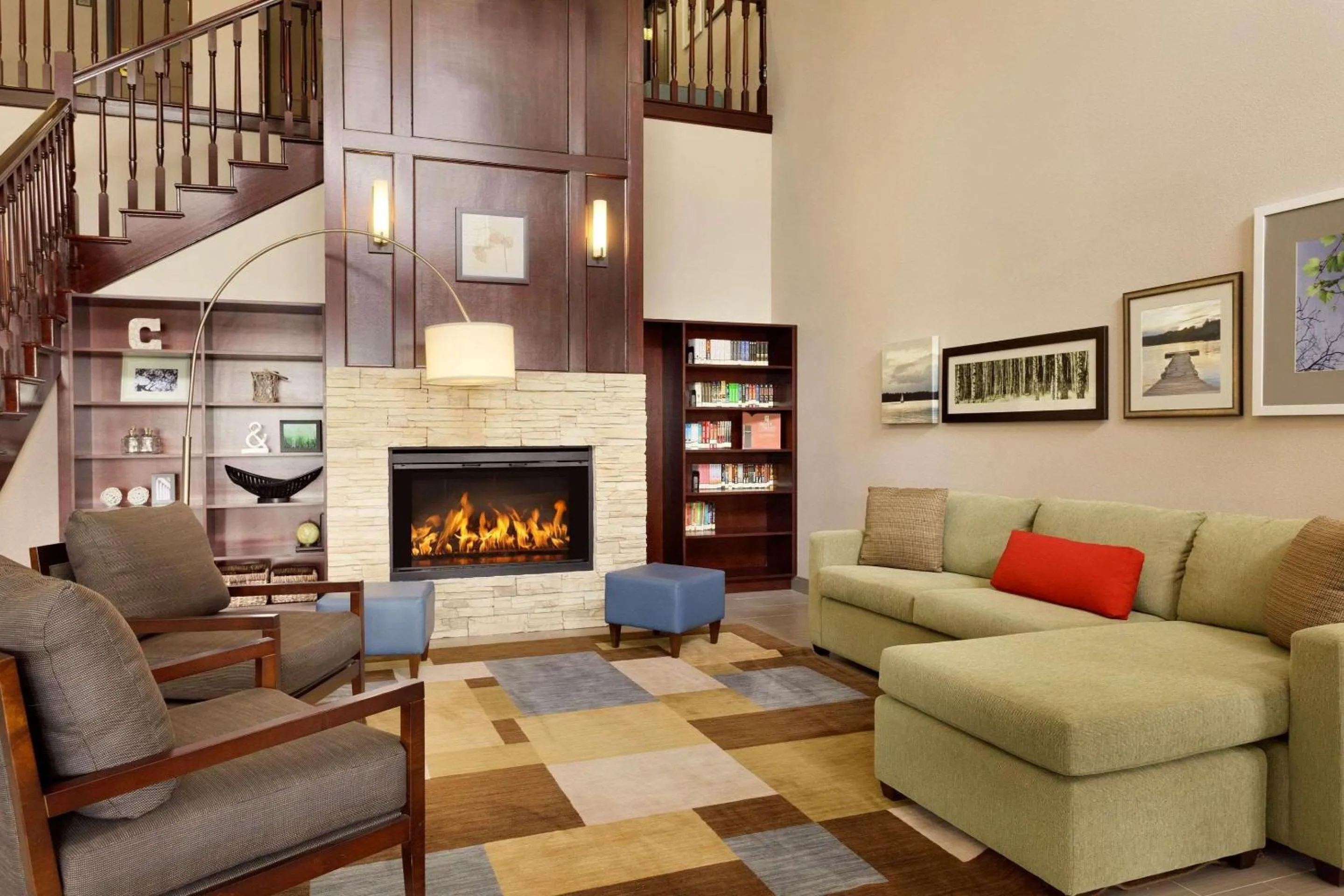 Lobby or reception in Country Inn & Suites by Radisson, Harrisonburg, VA