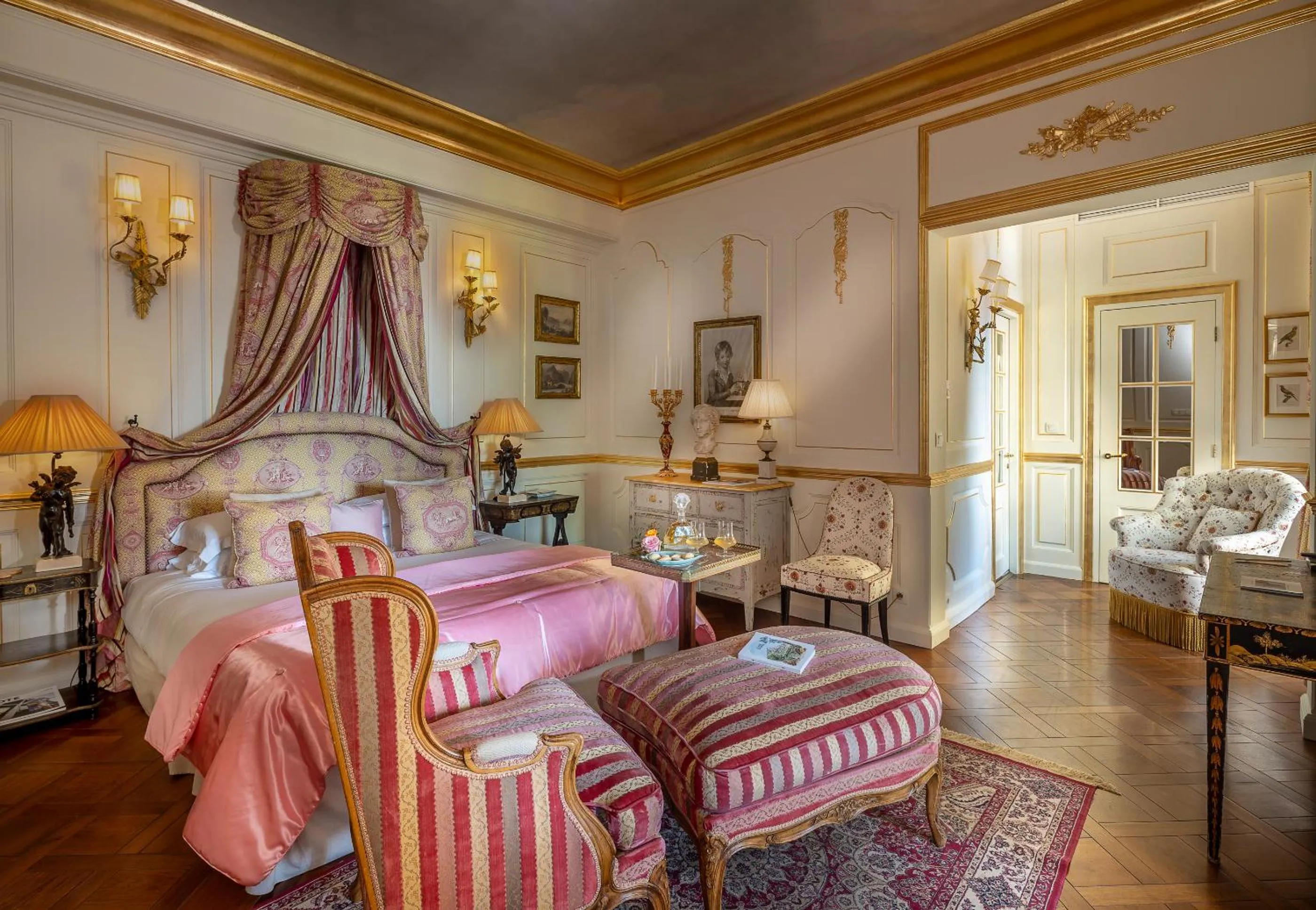 Photo of the whole room, Bed in Villa Gallici Hôtel & Spa