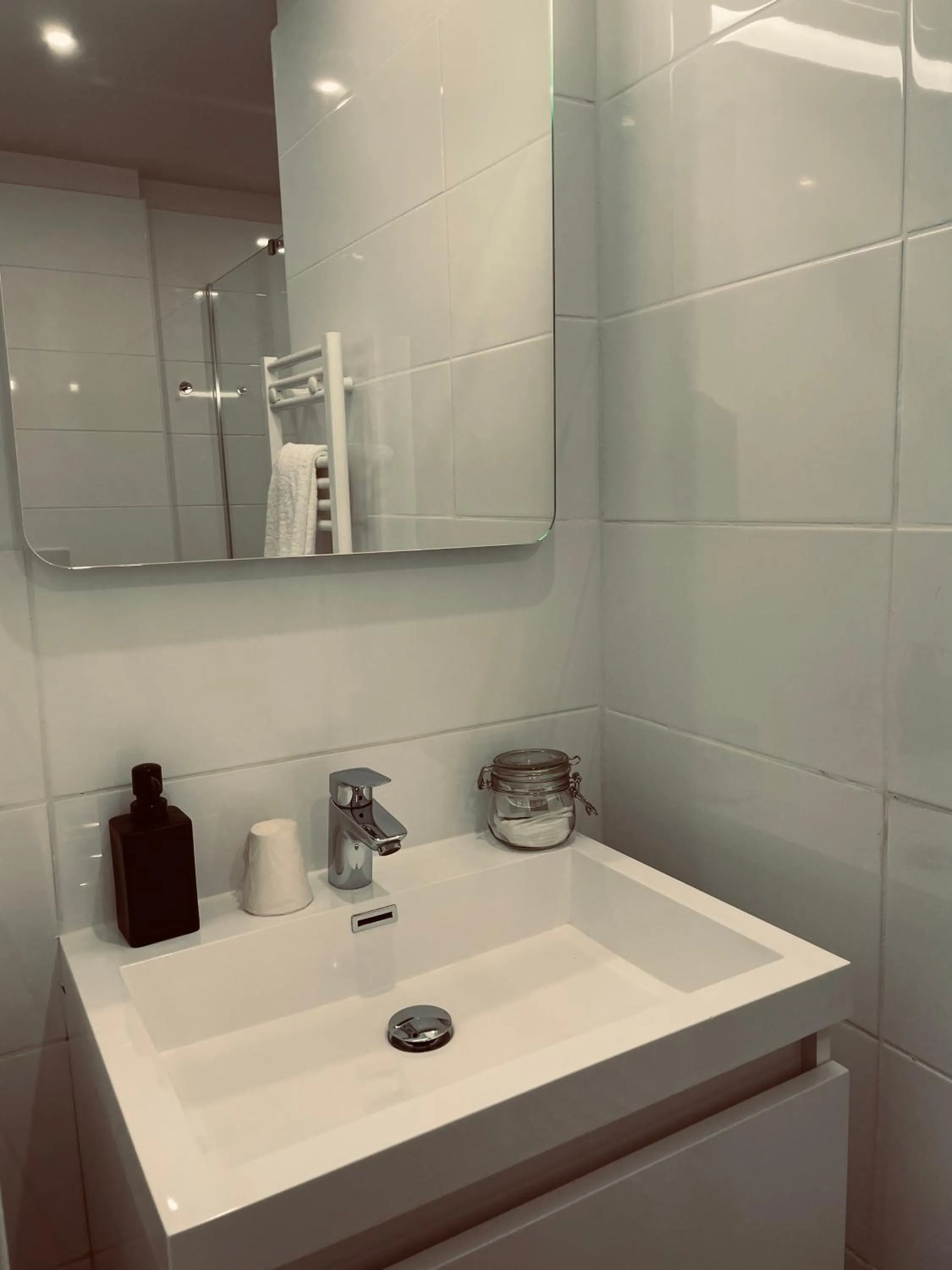 Bathroom in Hotel De Ma Tante