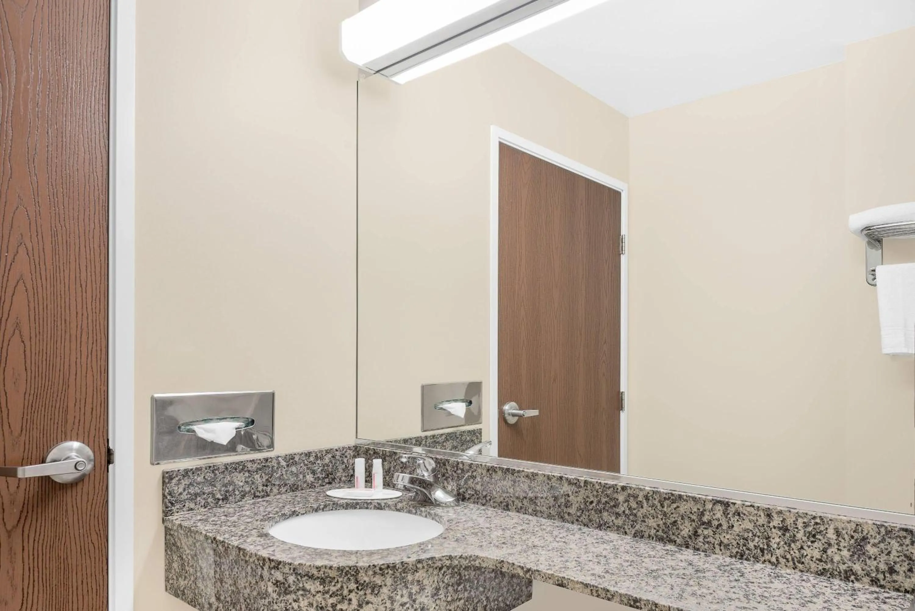 Bathroom in Microtel Inn & Suites by Wyndham Waynesburg