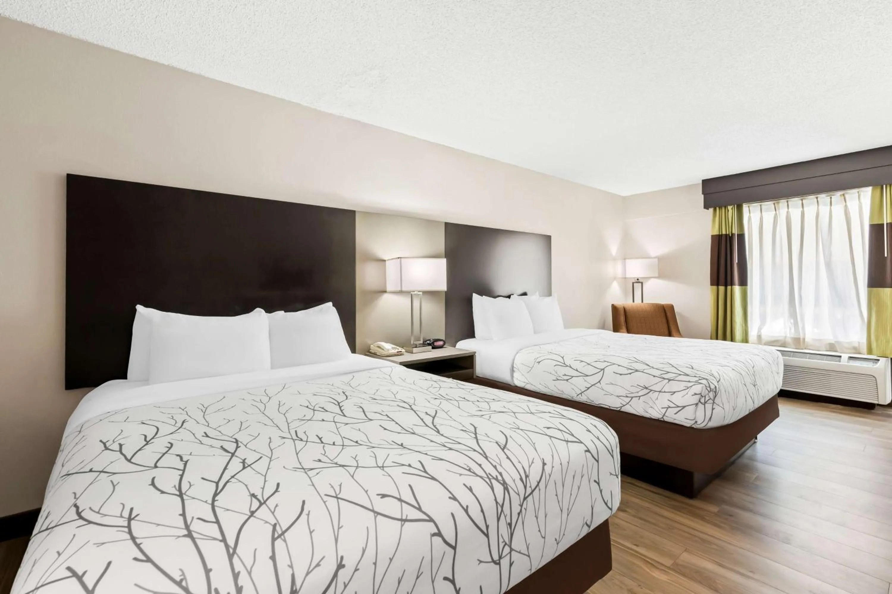 Bedroom, Bed in Best Western - Fayetteville