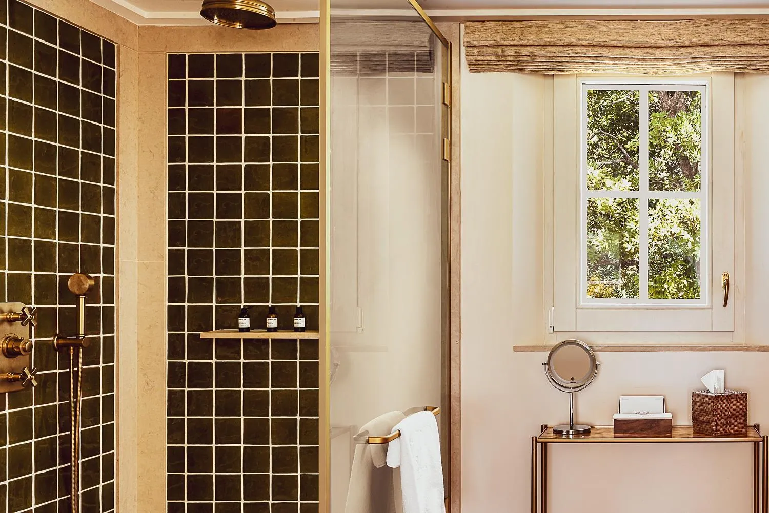 Bathroom in Hotel Lou Pinet