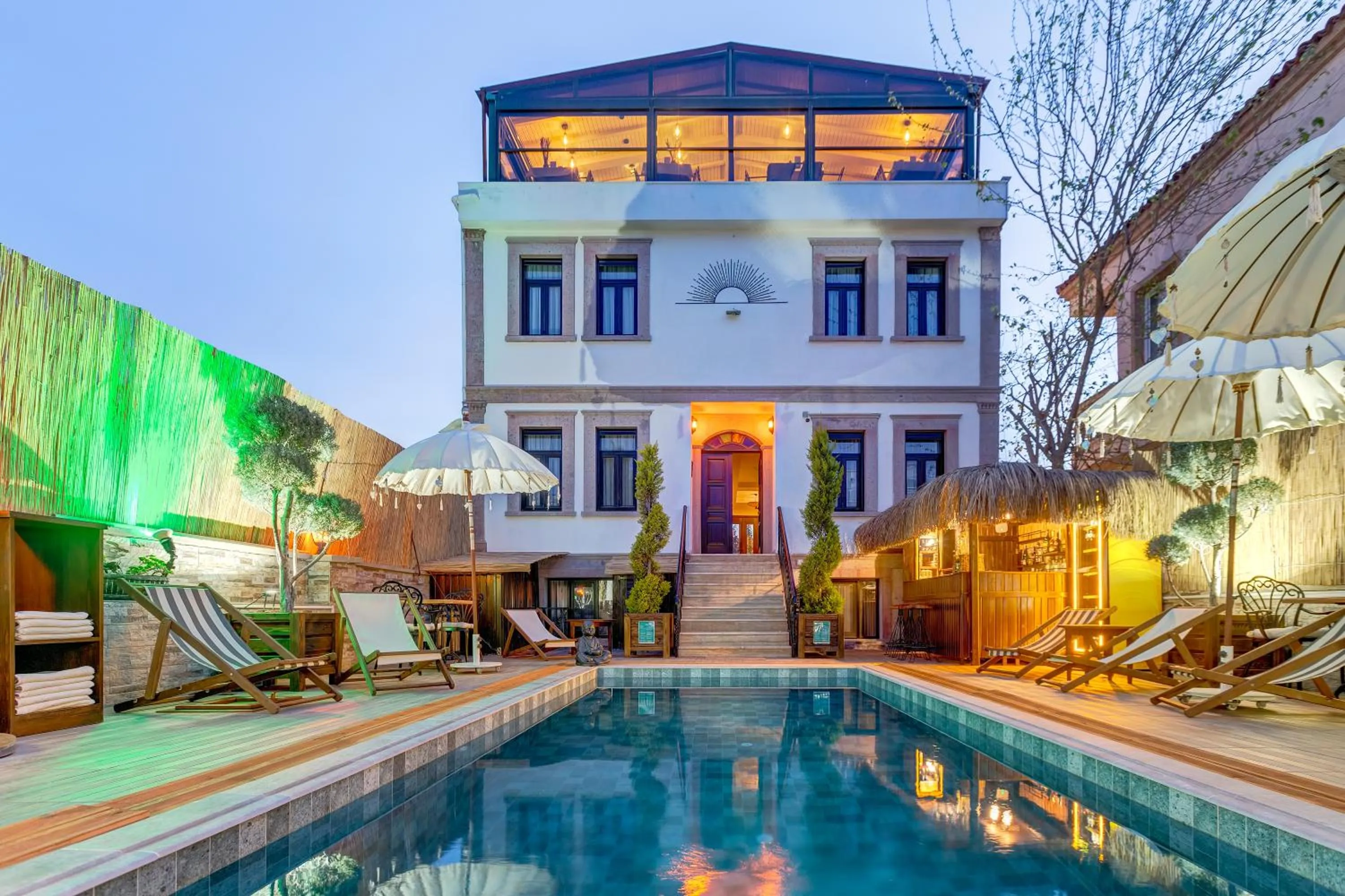 Property building in Parna Hotel