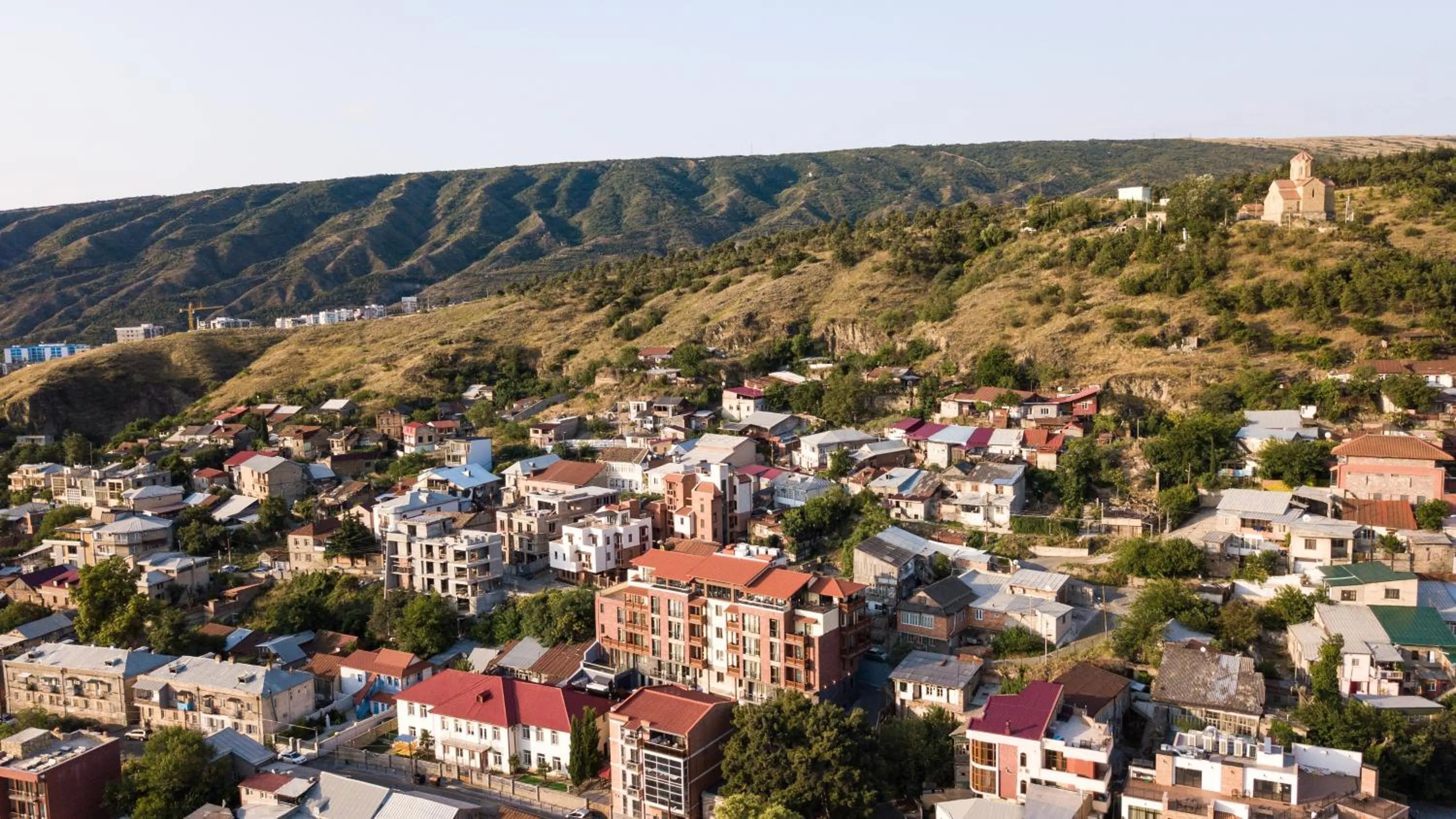 Property building in Sole Palace