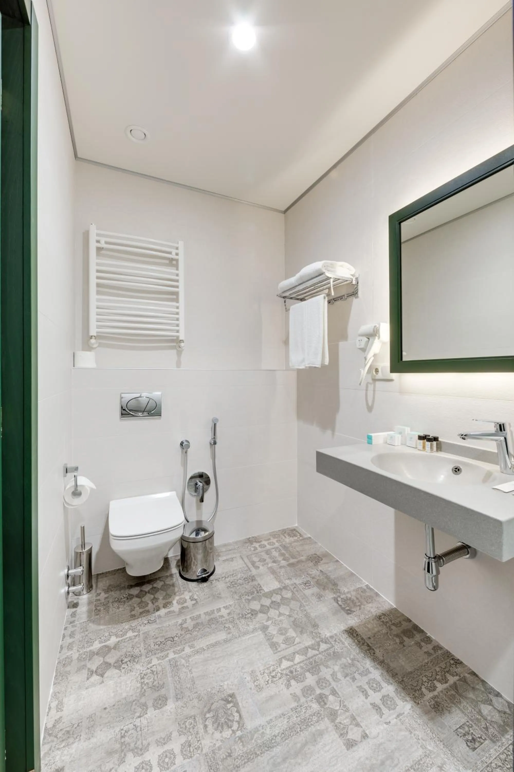 Shower in Sole Palace