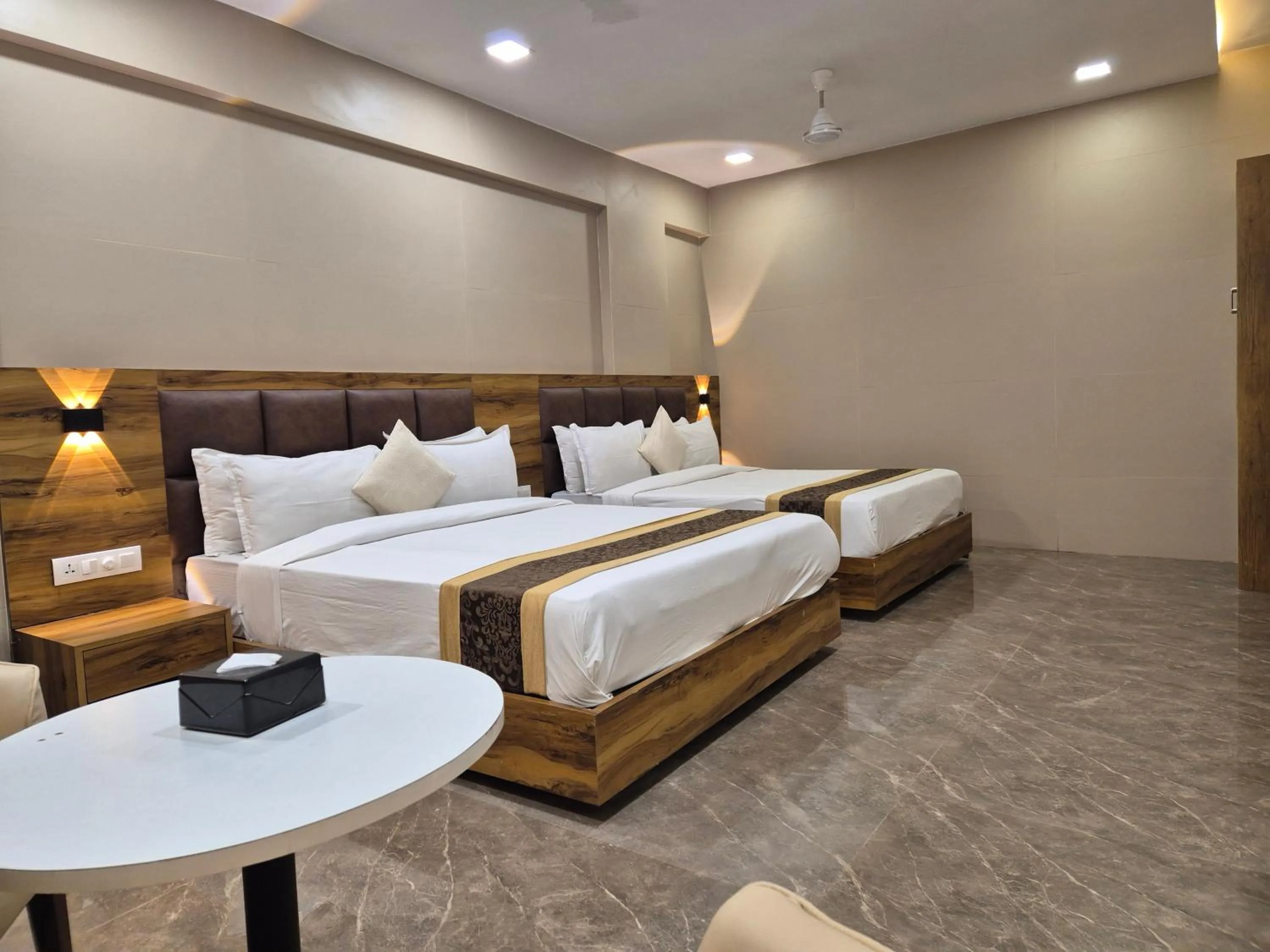 Bedroom, Bed in Hotel Grace Galaxy