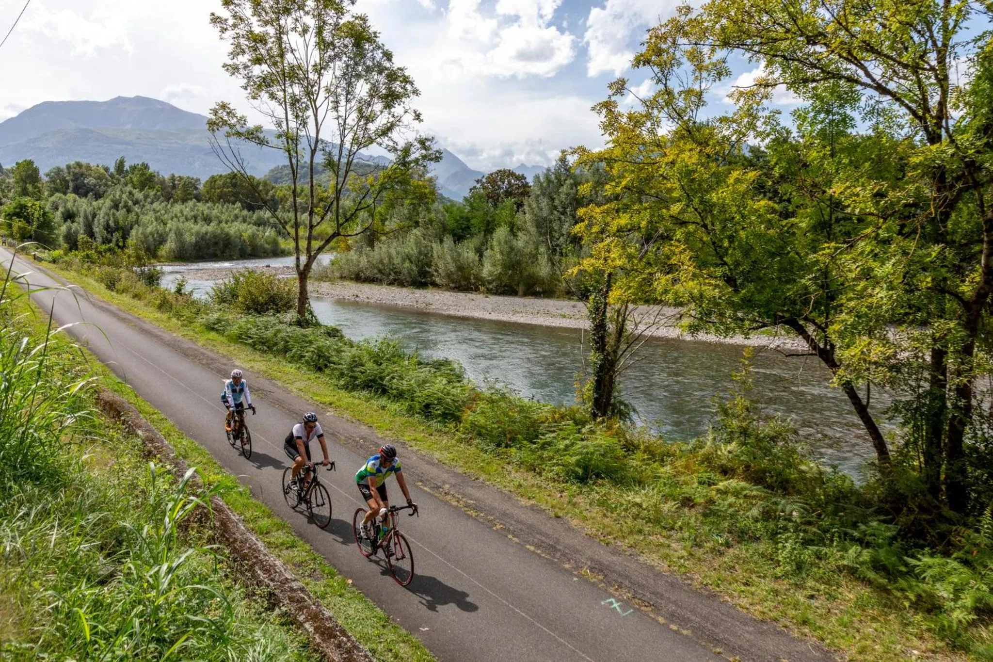 Cycling in Hôtel Roissy
