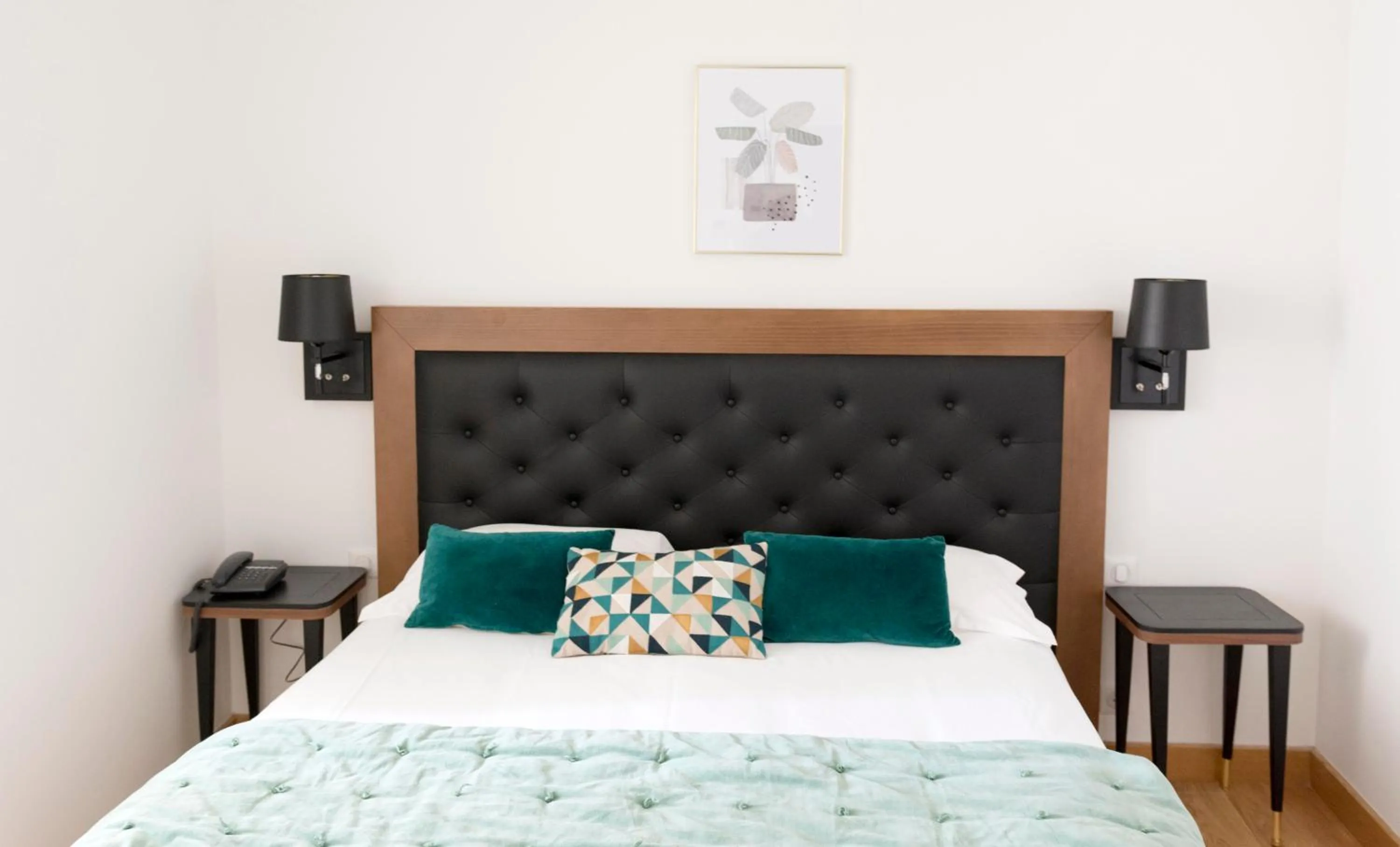 Property building, Bed in Hotel Beau Site - Rocamadour