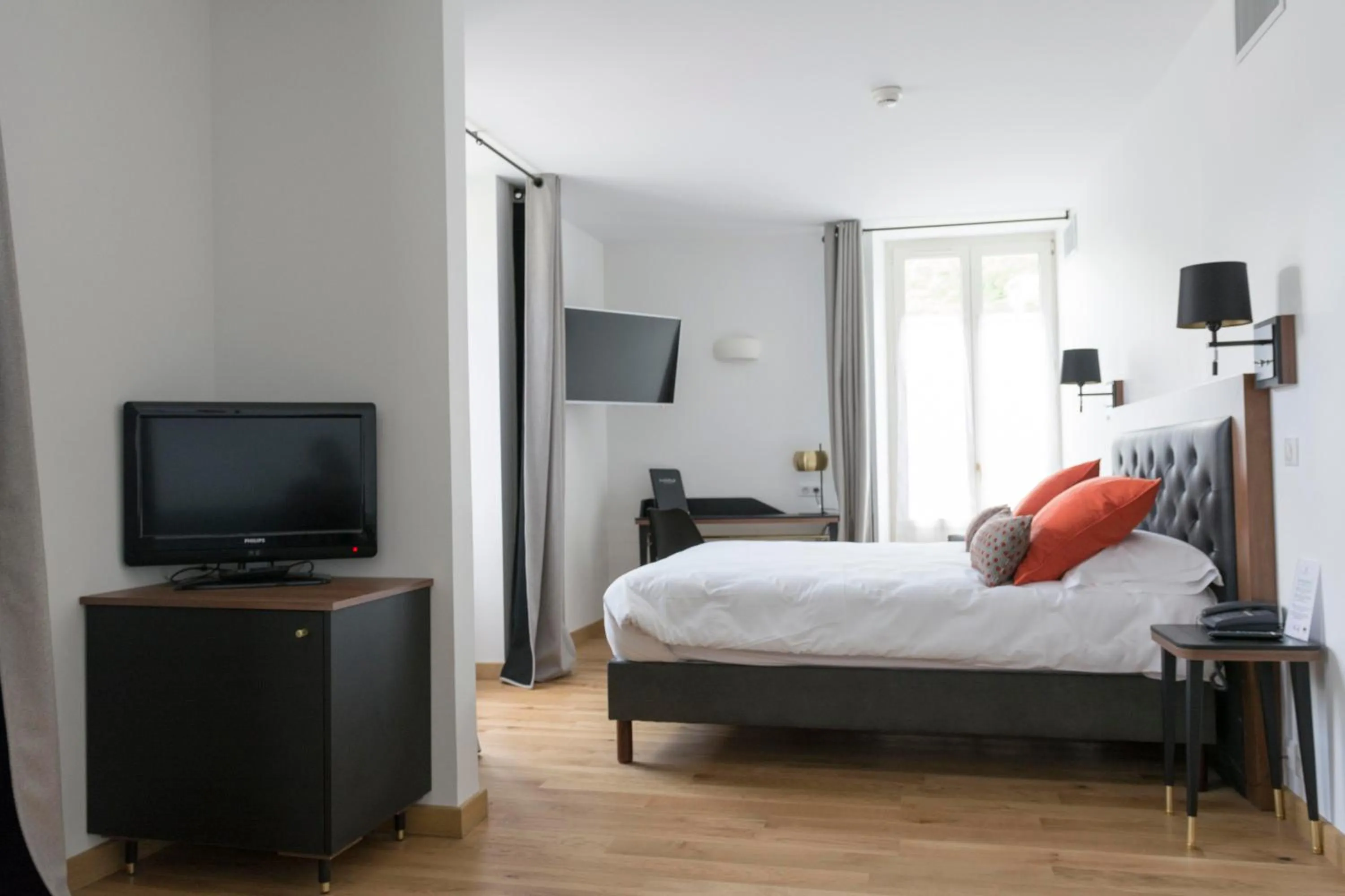 Photo of the whole room, Bed in Hotel Beau Site - Rocamadour