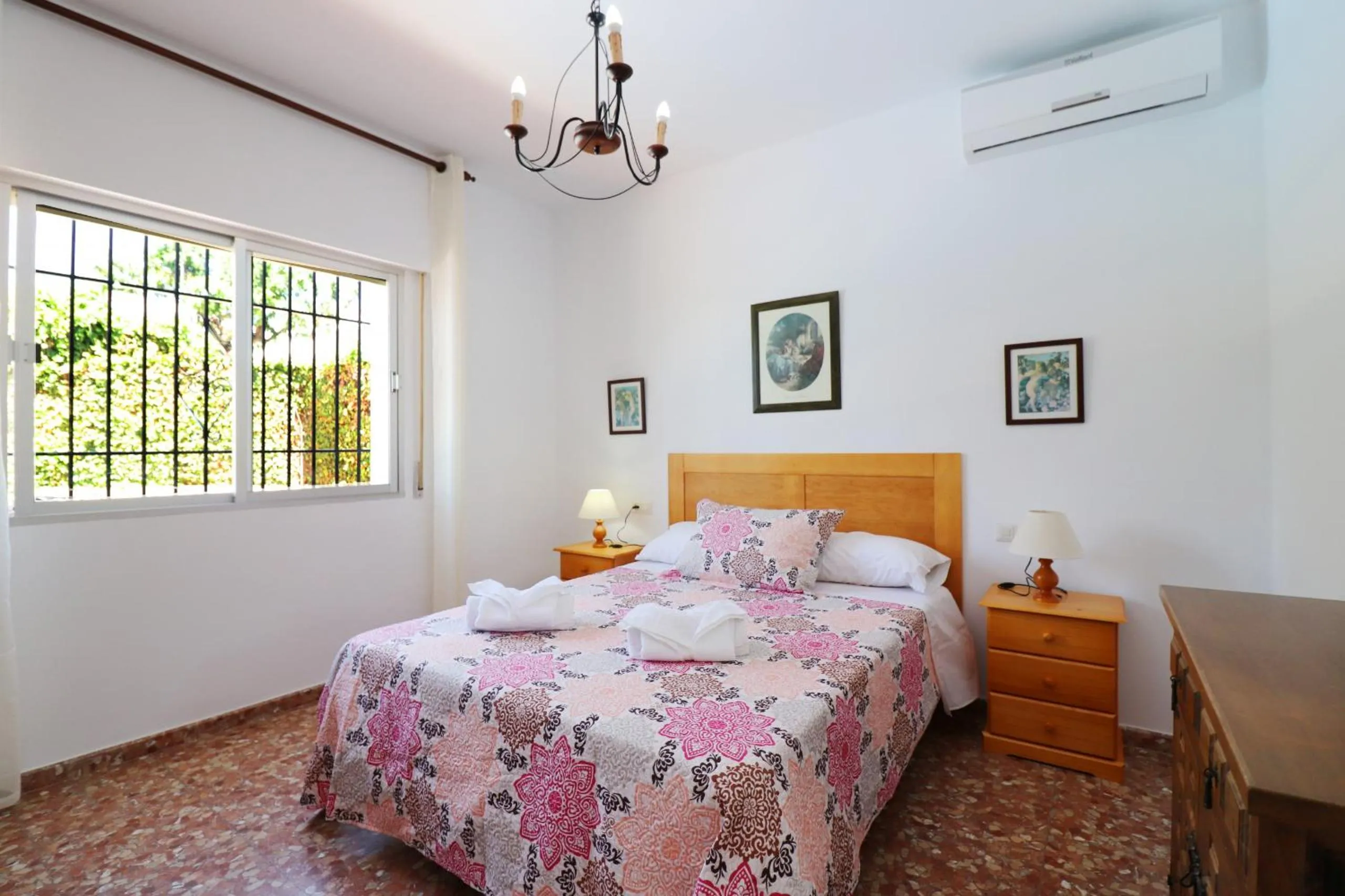 Bed in Villa el Romeral SpainSunRentals 1112