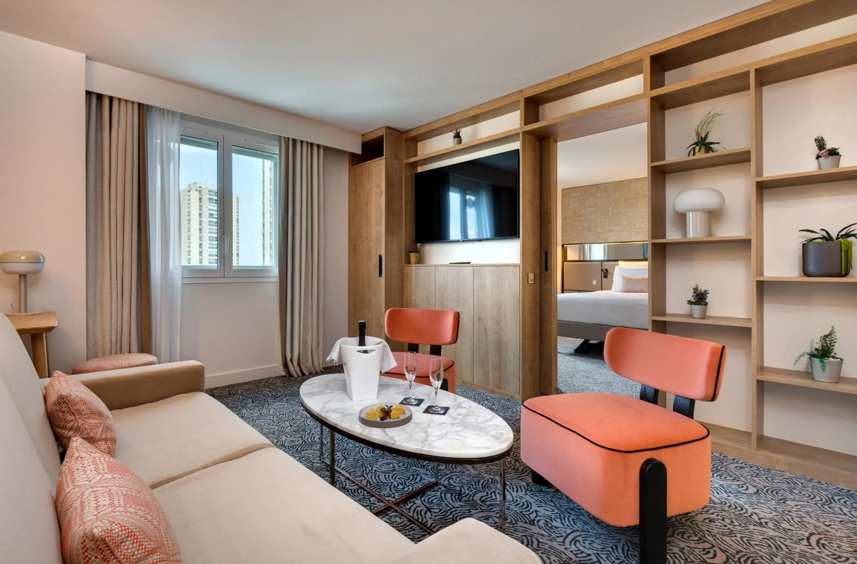 Deluxe King Suite with Sofa Bed in Pullman La Pléiade Montpellier Centre Deluxe King Suite with Sofa Bed in Pullman La Pléiade Montpellier Centre