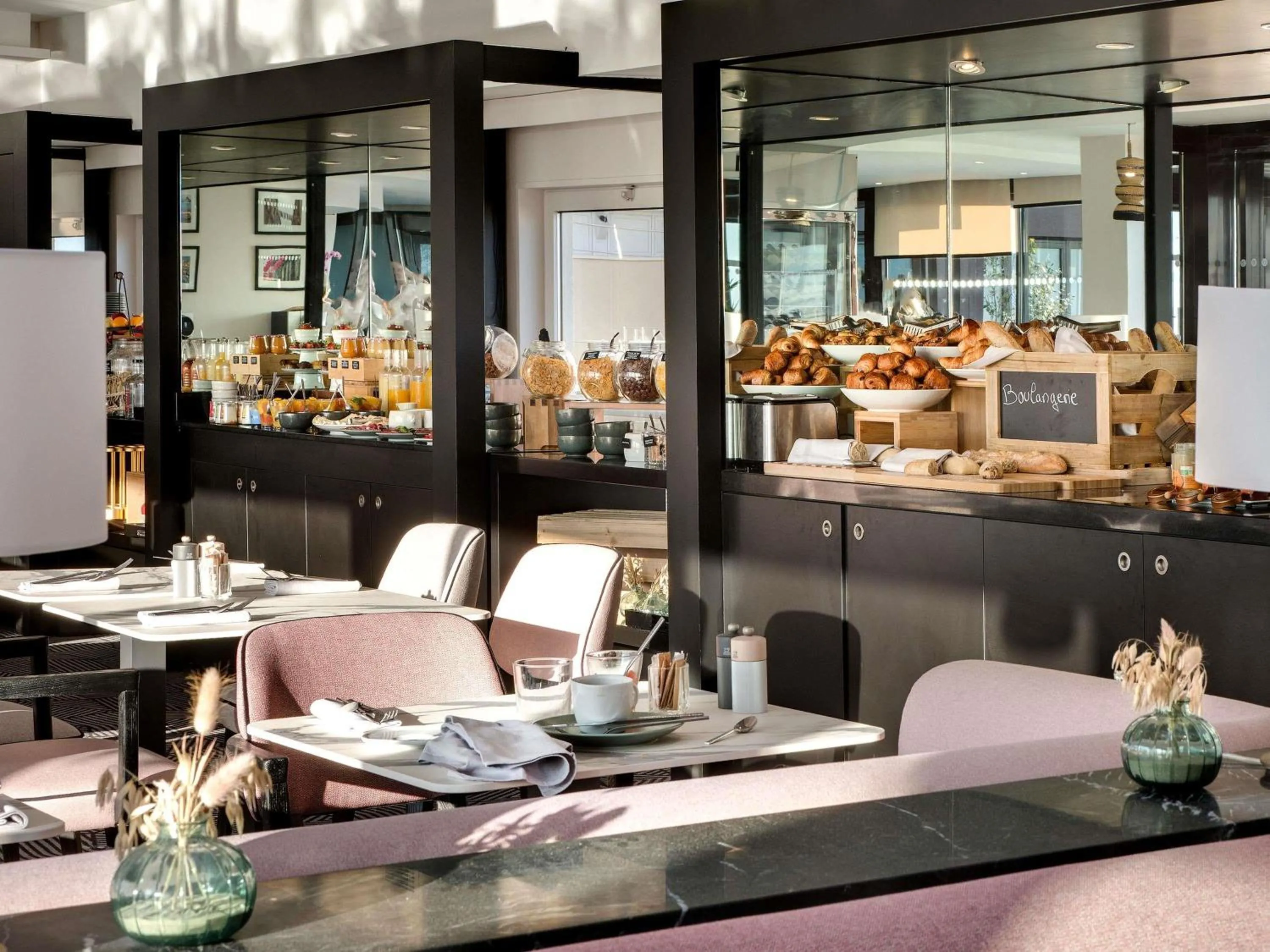 Restaurant/places to eat in Pullman La Pléiade Montpellier Centre