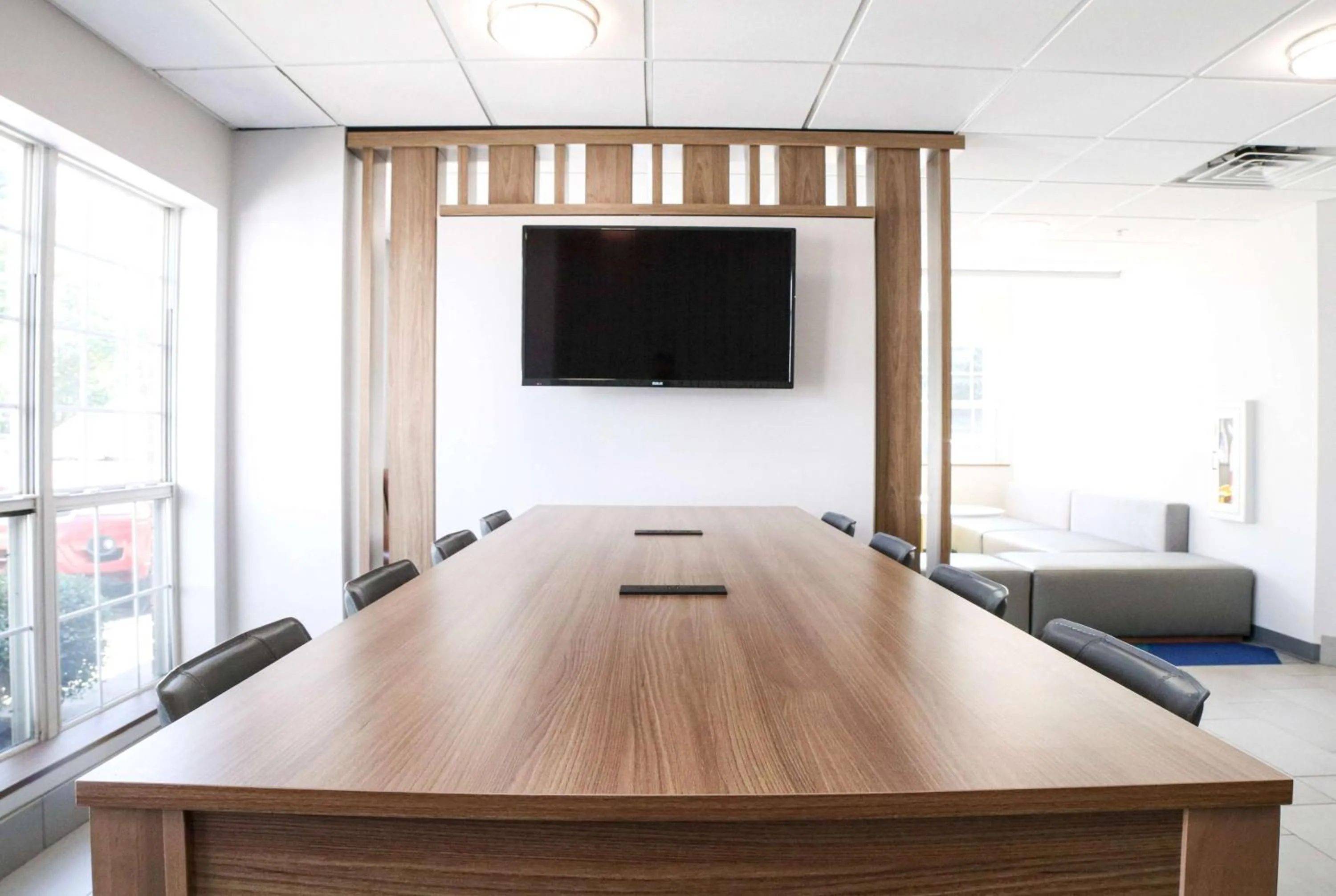 Lobby or reception in Microtel Inn & Suites by Wyndham Charlotte/Northlake