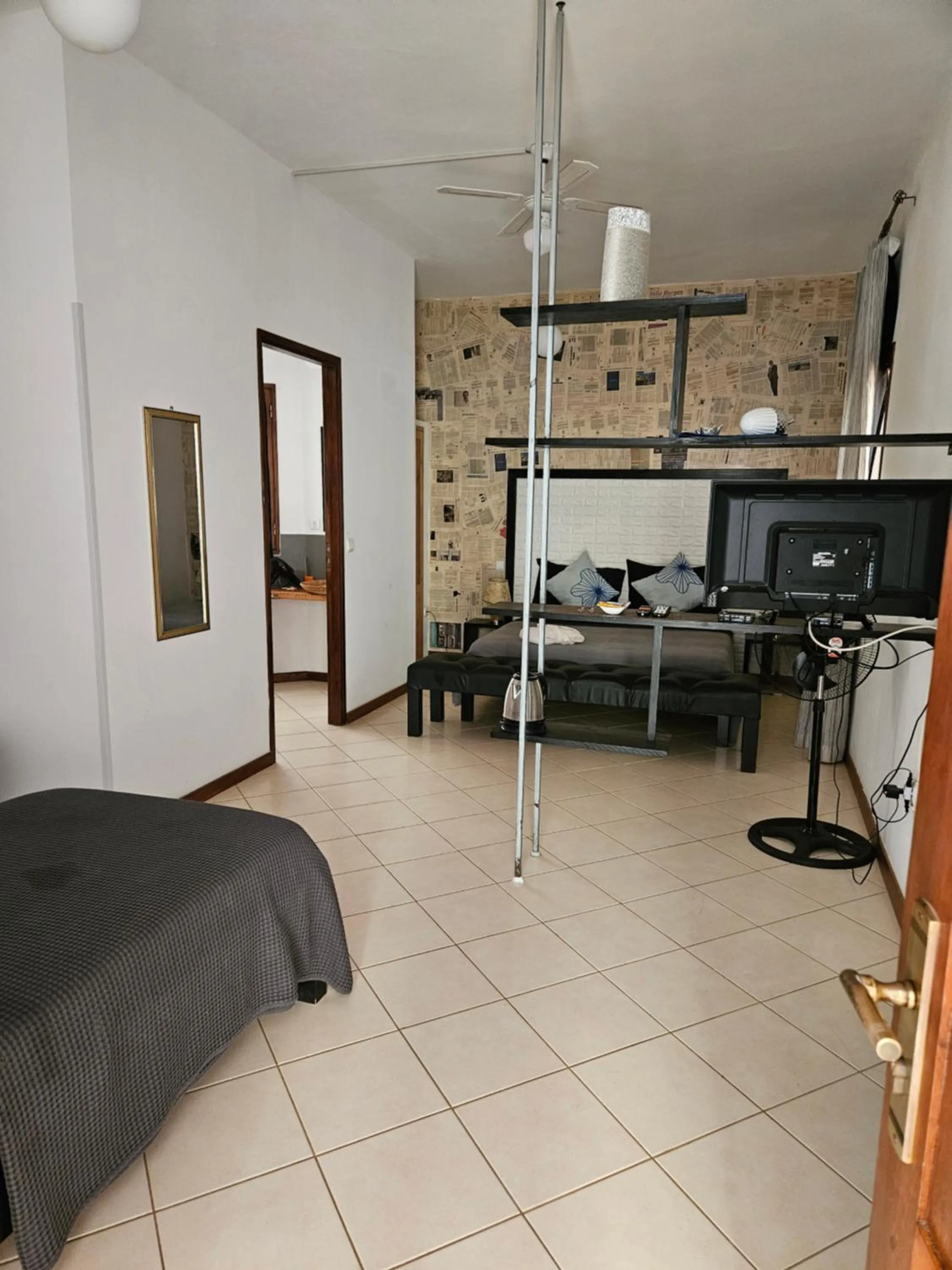 Blue Eagle Guesthouse - Casa de hospedes