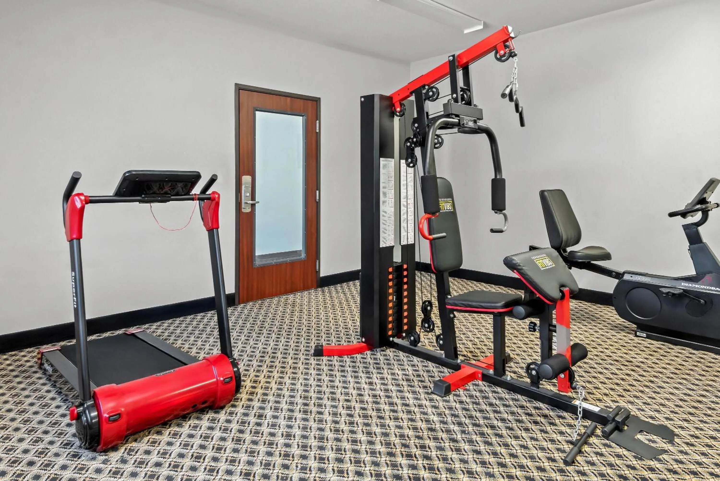 Super 8 by Wyndham Weatherford