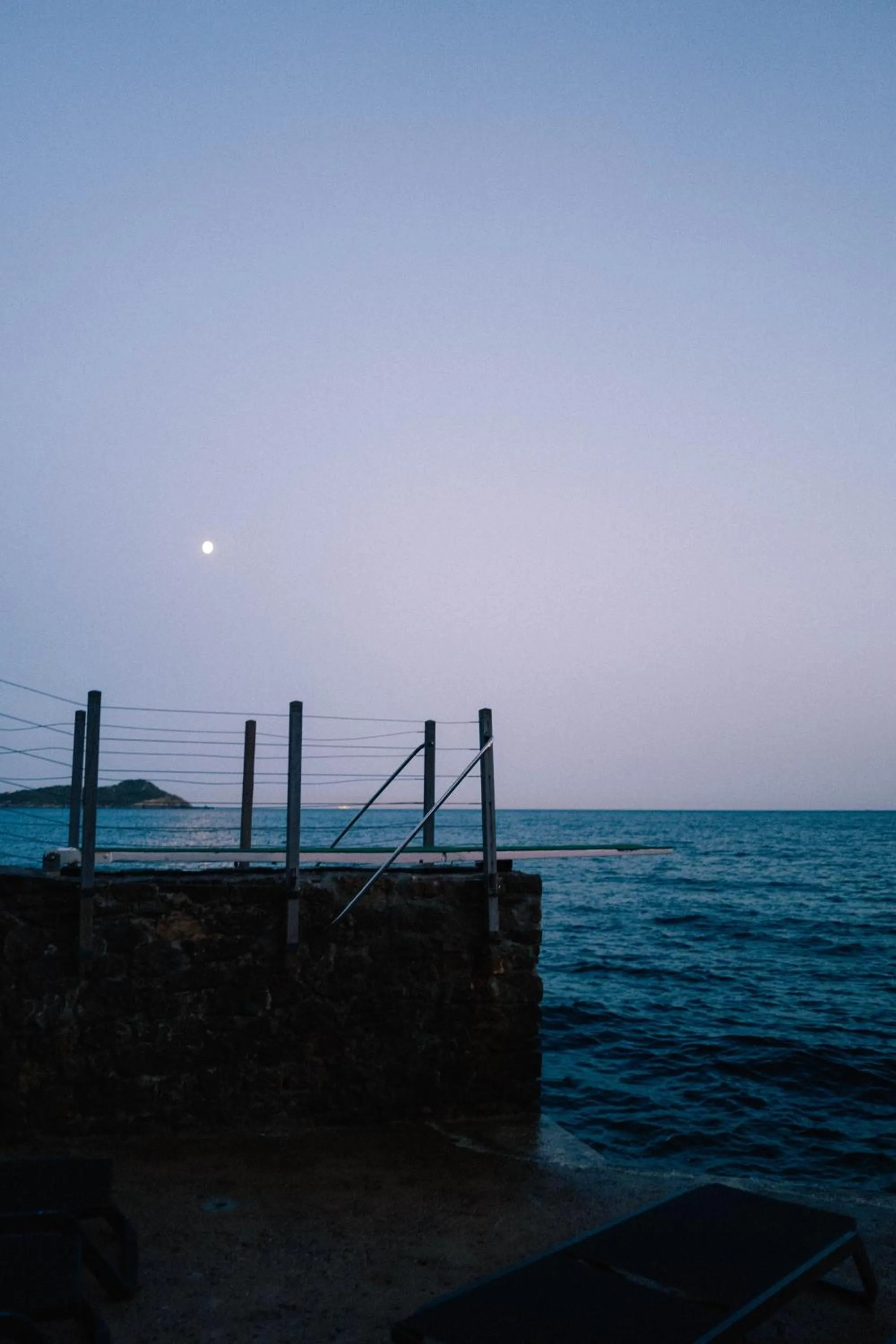 Beach in Hôtel Le Provençal - Rénové en 2025 - Bord de Mer
